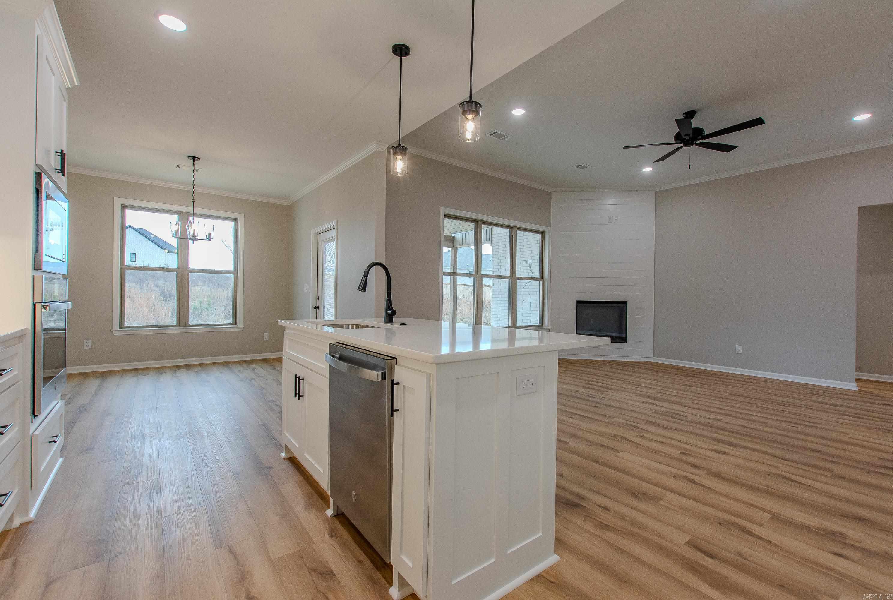 HIDDEN VALLEY ESTATES - Residential