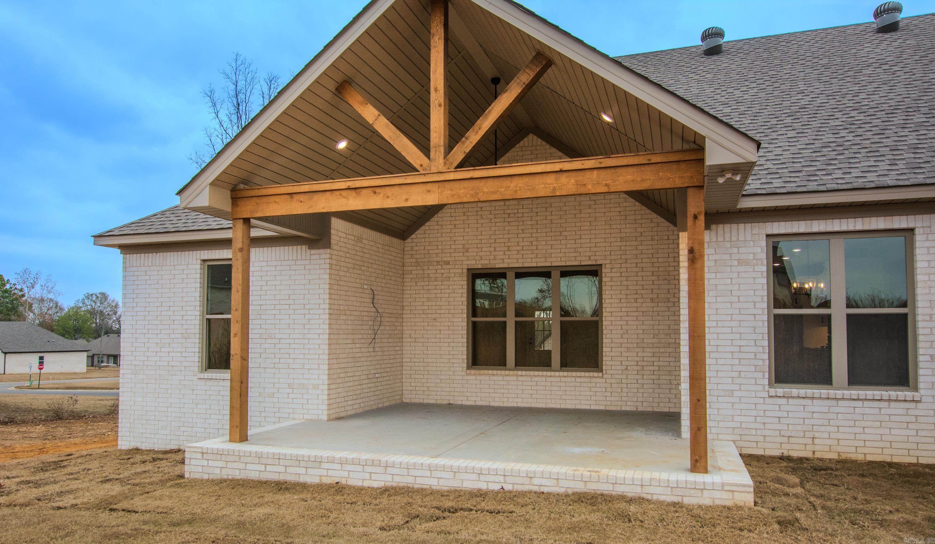 HIDDEN VALLEY ESTATES - Residential