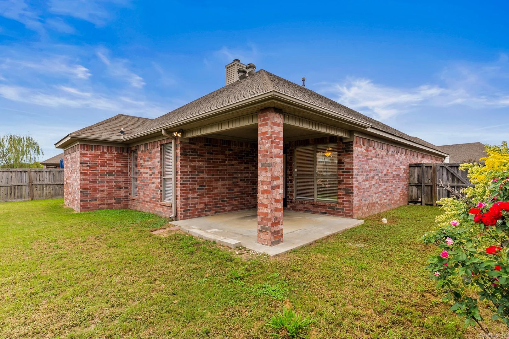 COUNTRY CLUB OF ARK THE - Residential