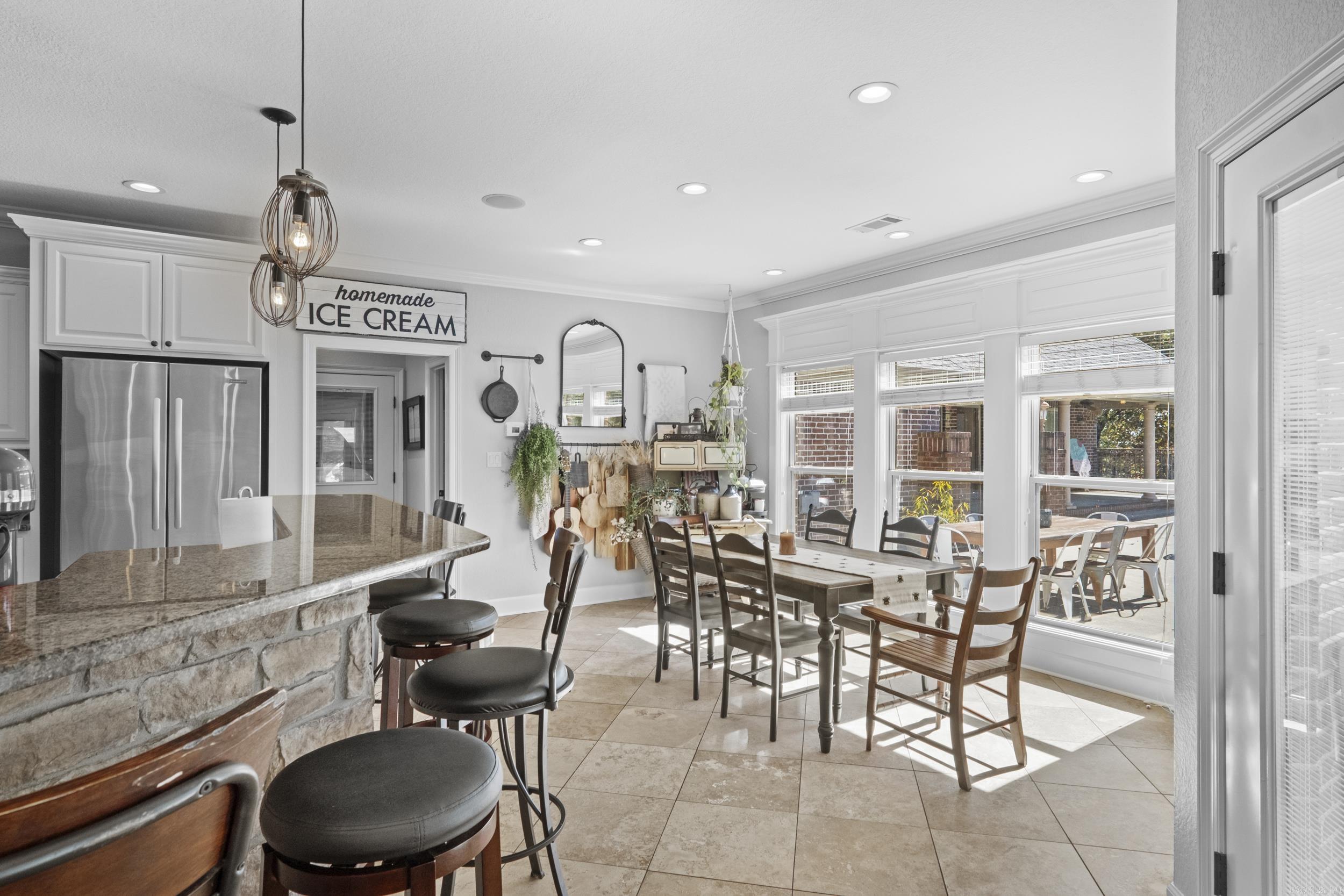 HILLCREST ESTATES - Residential