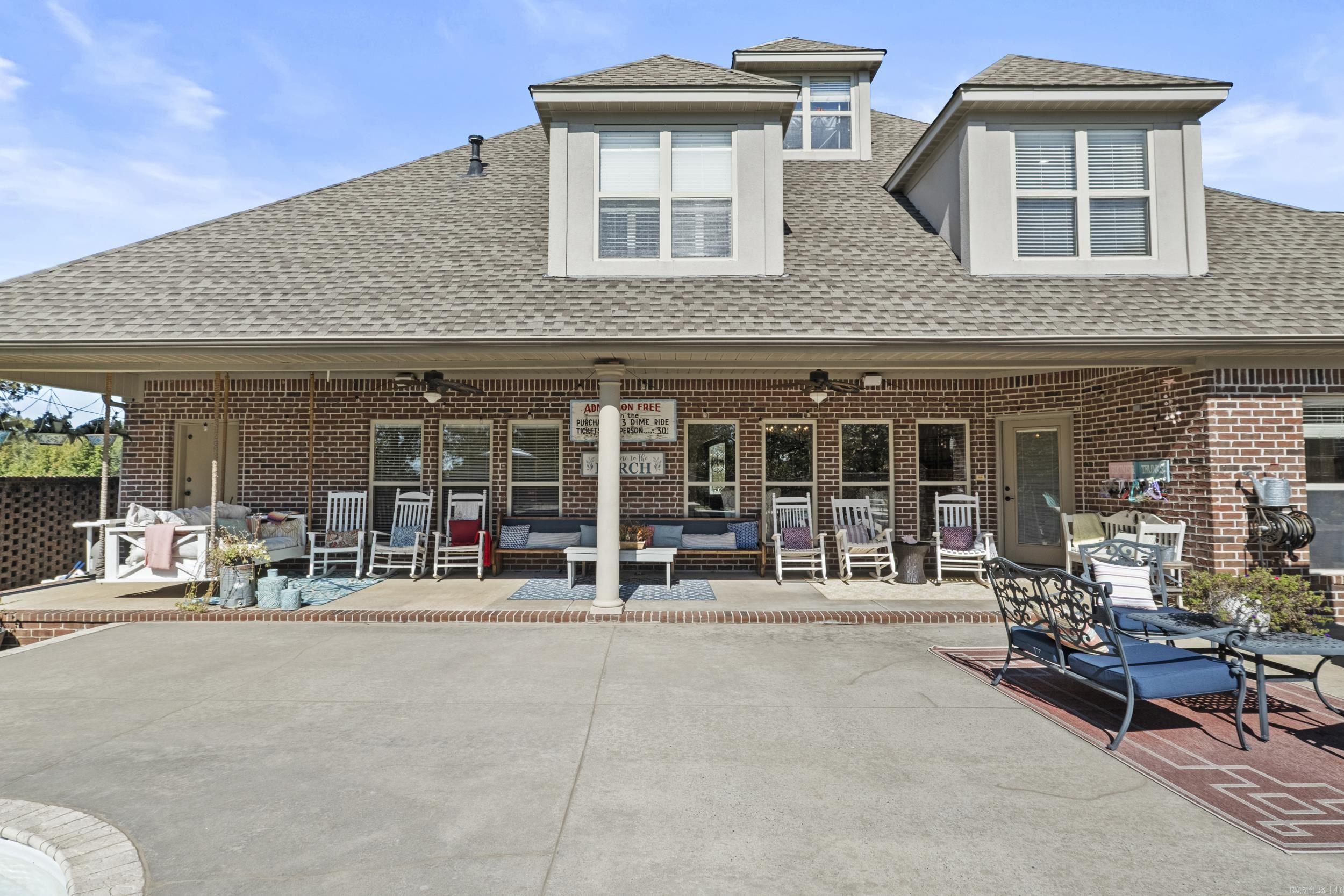 HILLCREST ESTATES - Residential