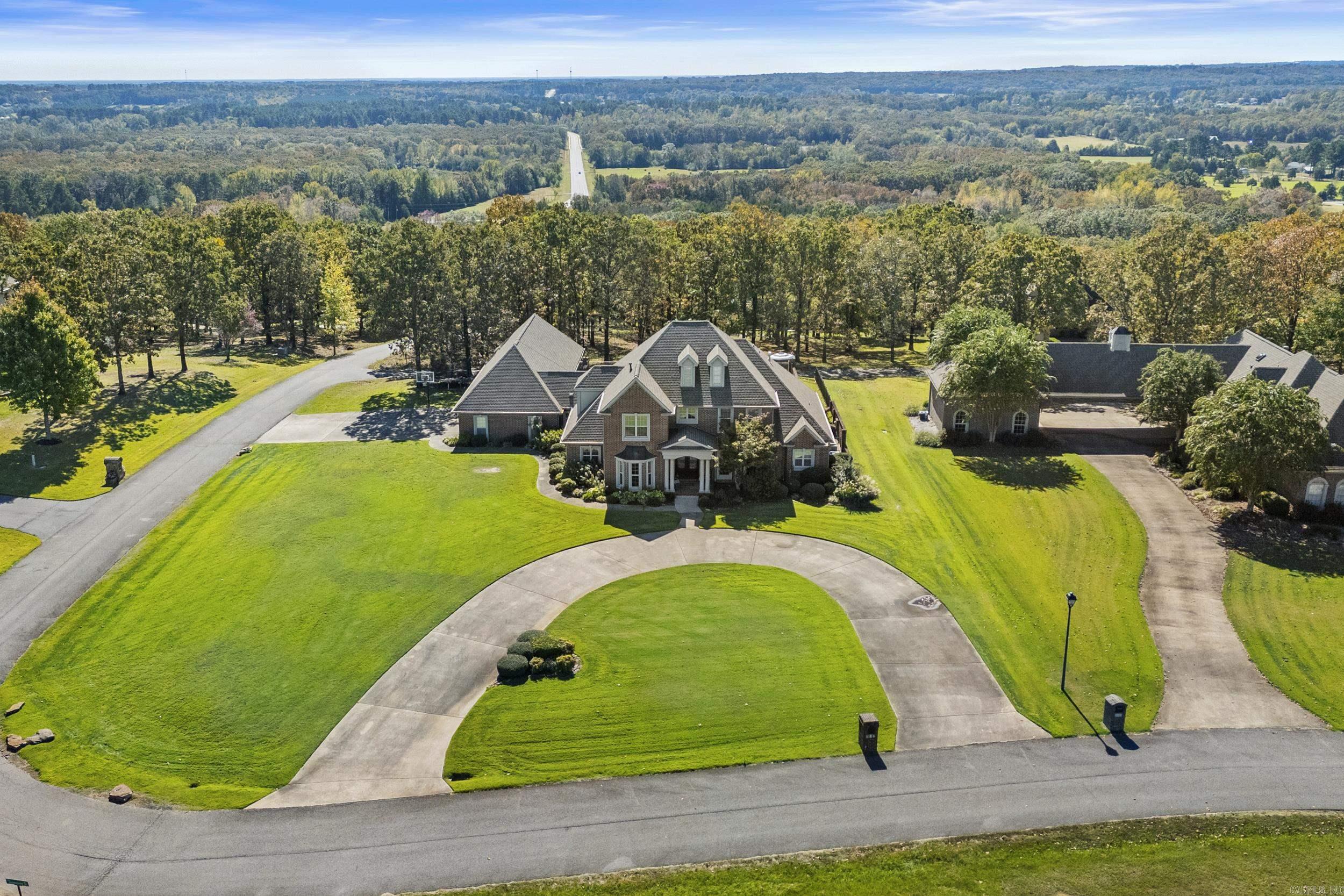 HILLCREST ESTATES - Residential