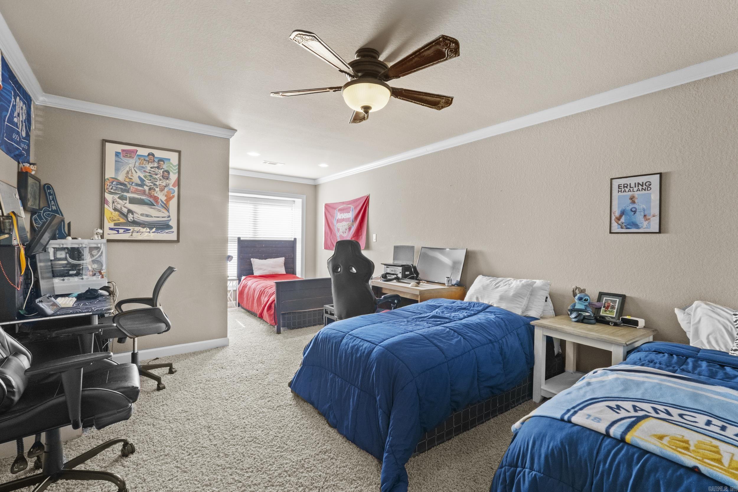 HILLCREST ESTATES - Residential