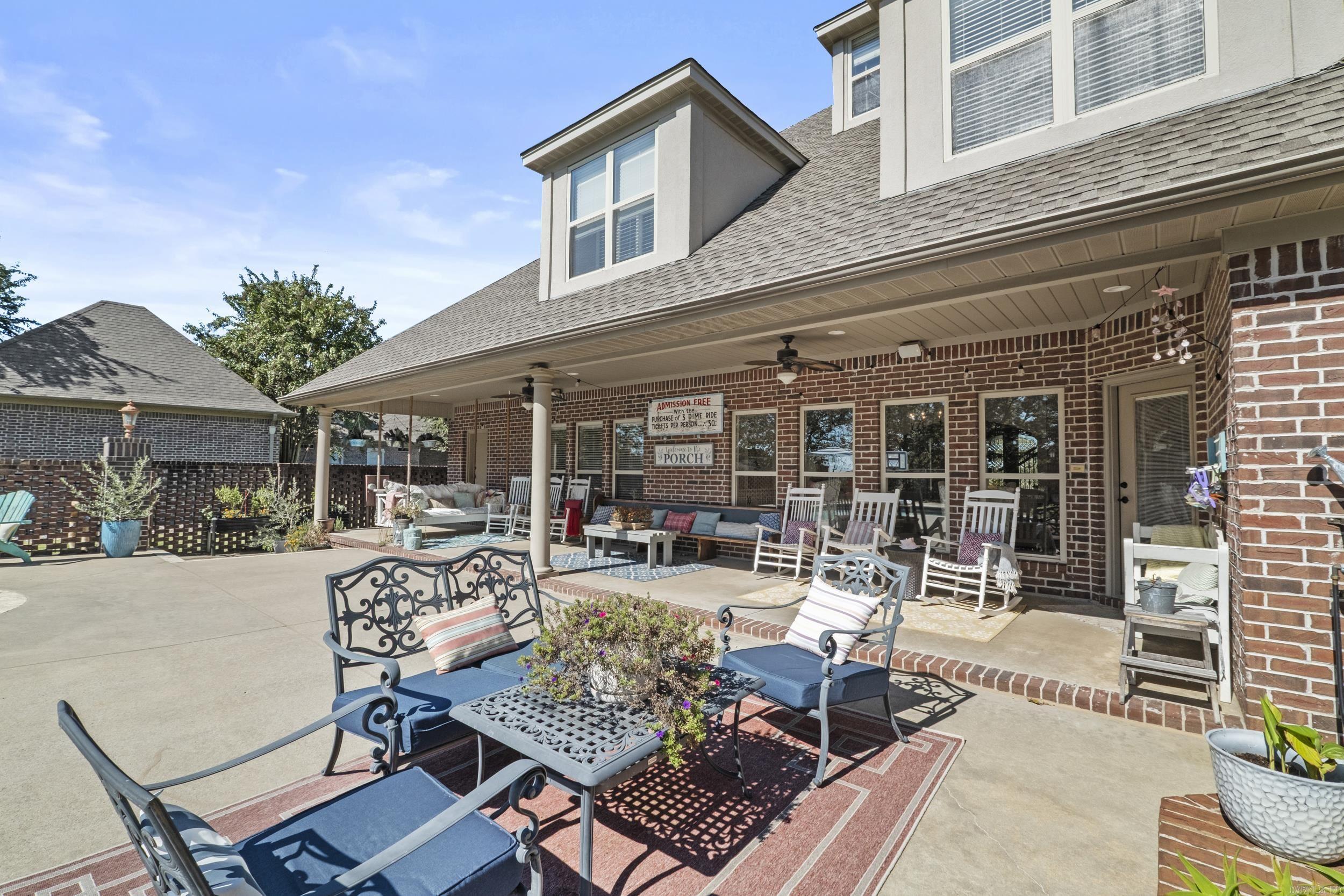 HILLCREST ESTATES - Residential
