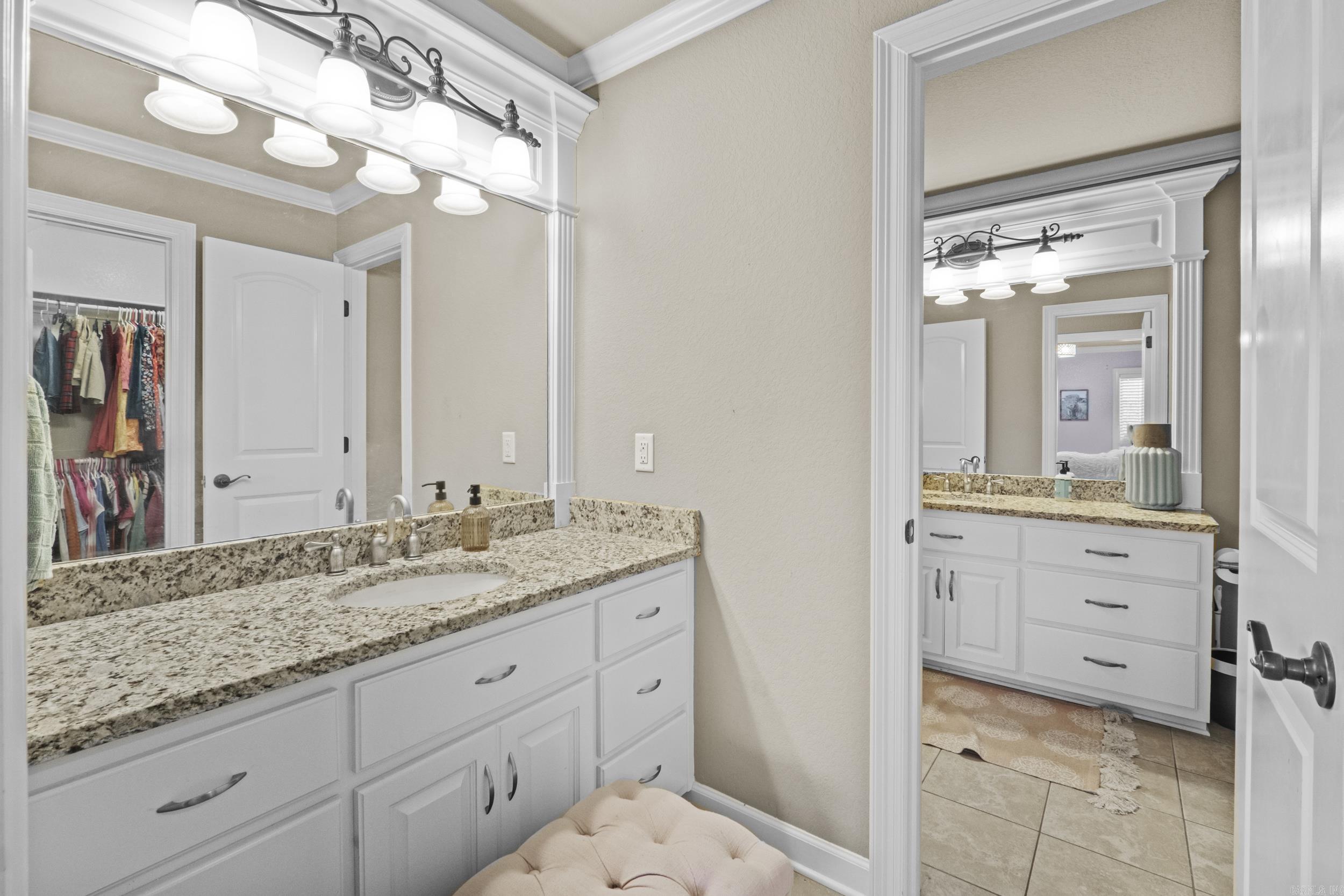 HILLCREST ESTATES - Residential