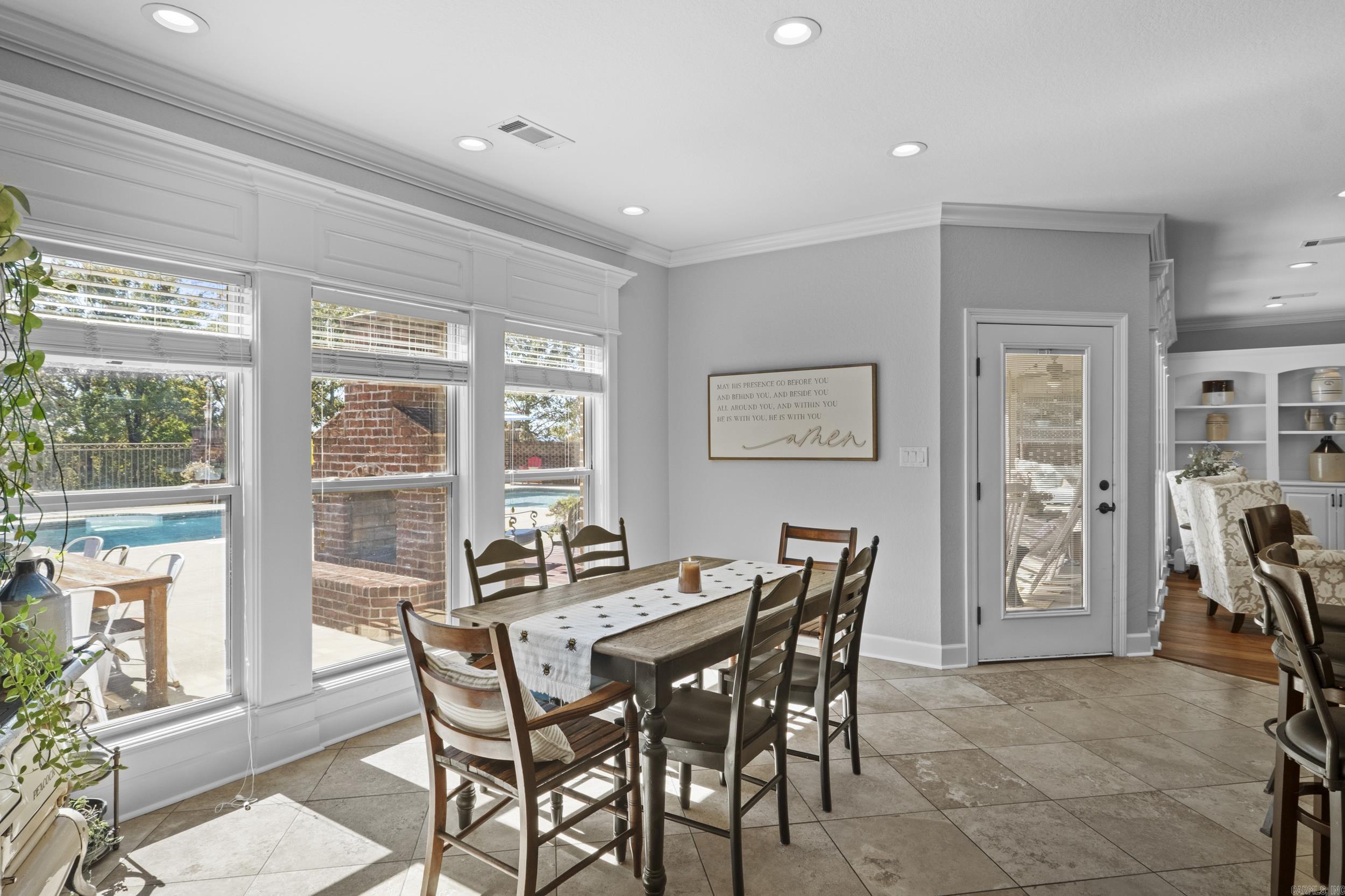 HILLCREST ESTATES - Residential