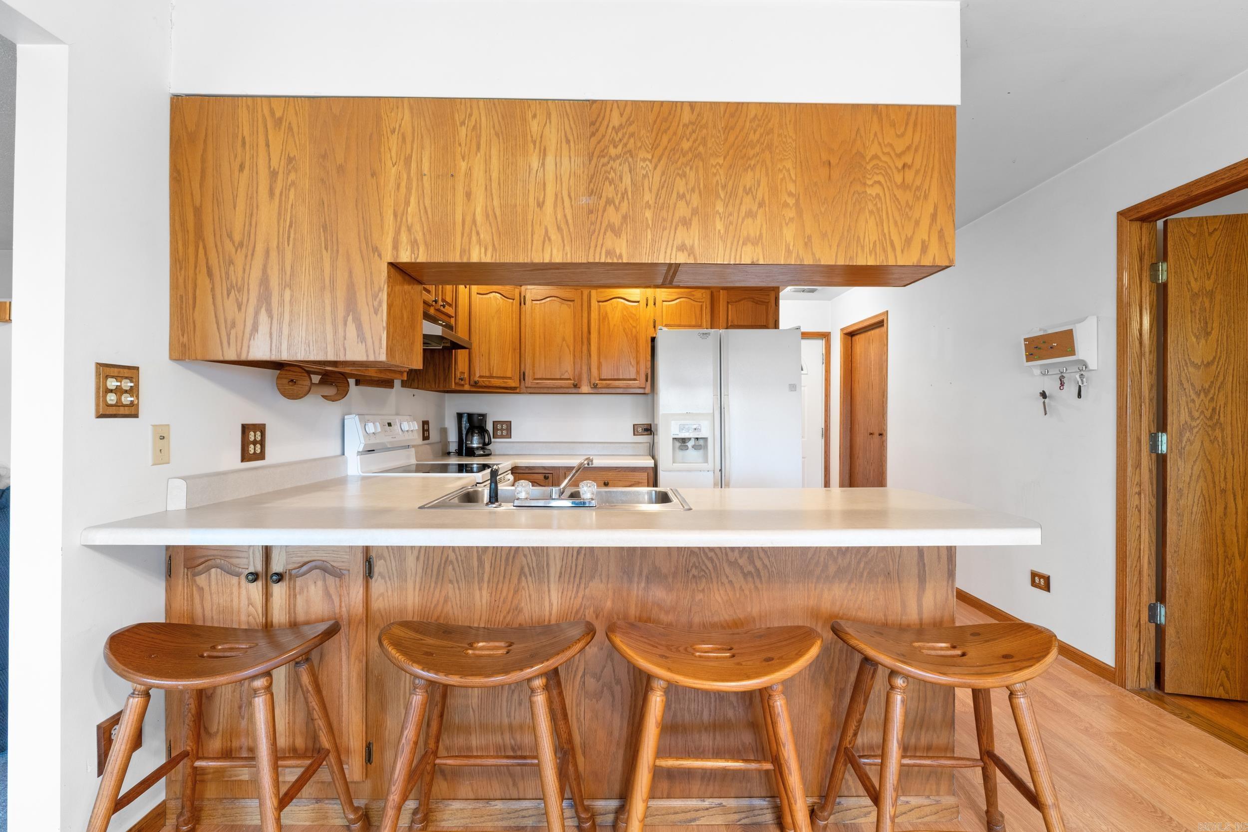 GOLD LAKE CLUB - Residential