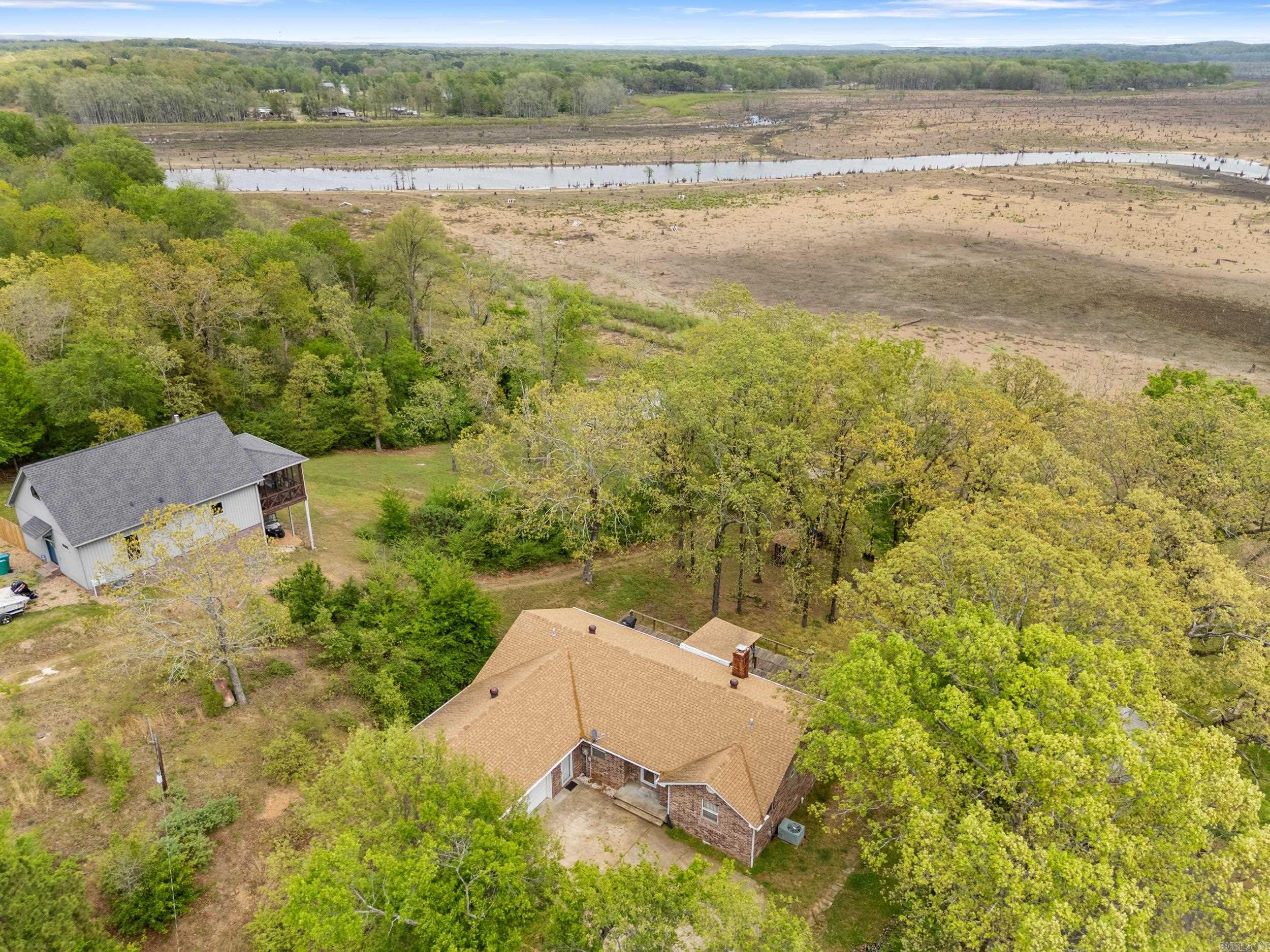 GOLD LAKE CLUB - Residential