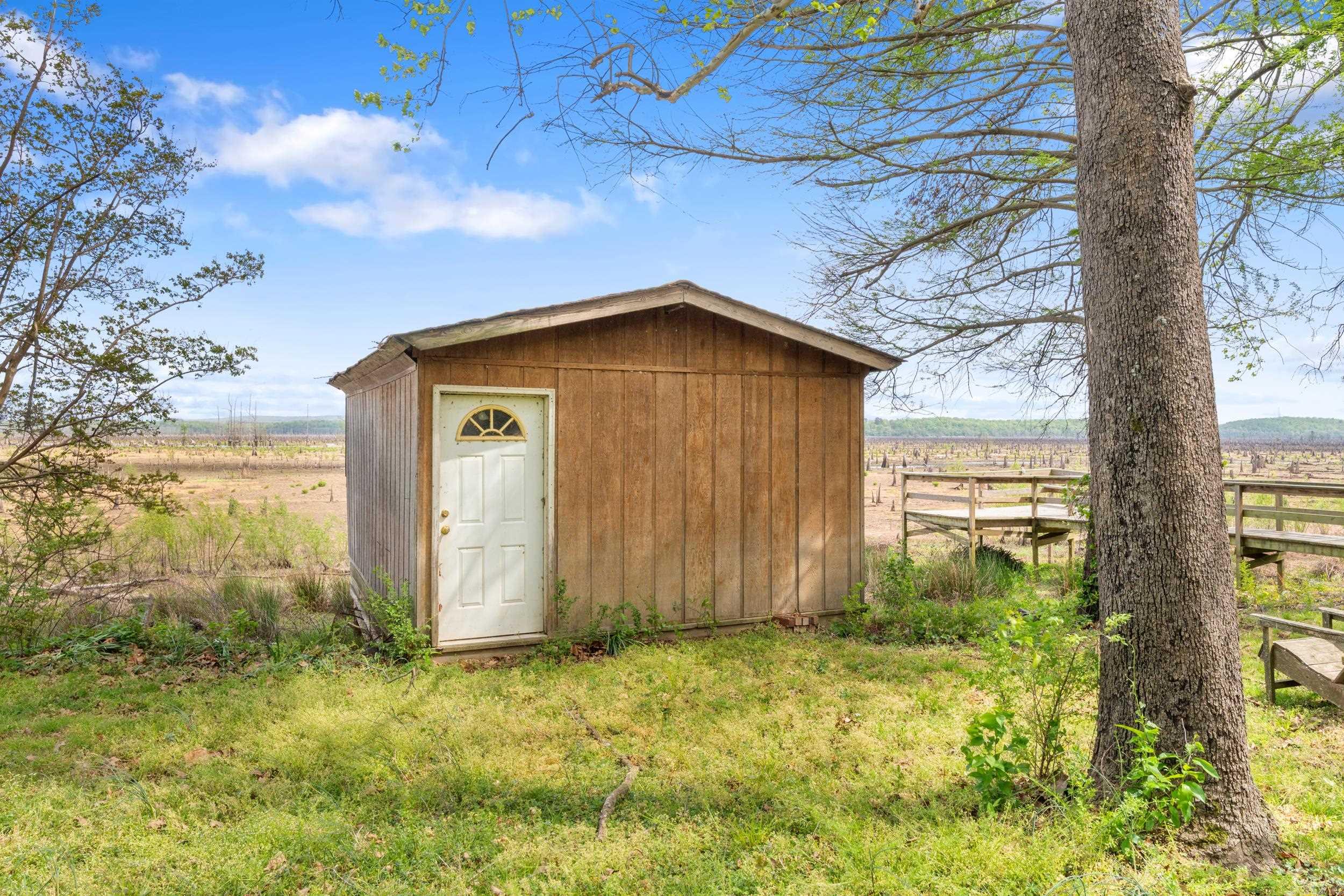 GOLD LAKE CLUB - Residential