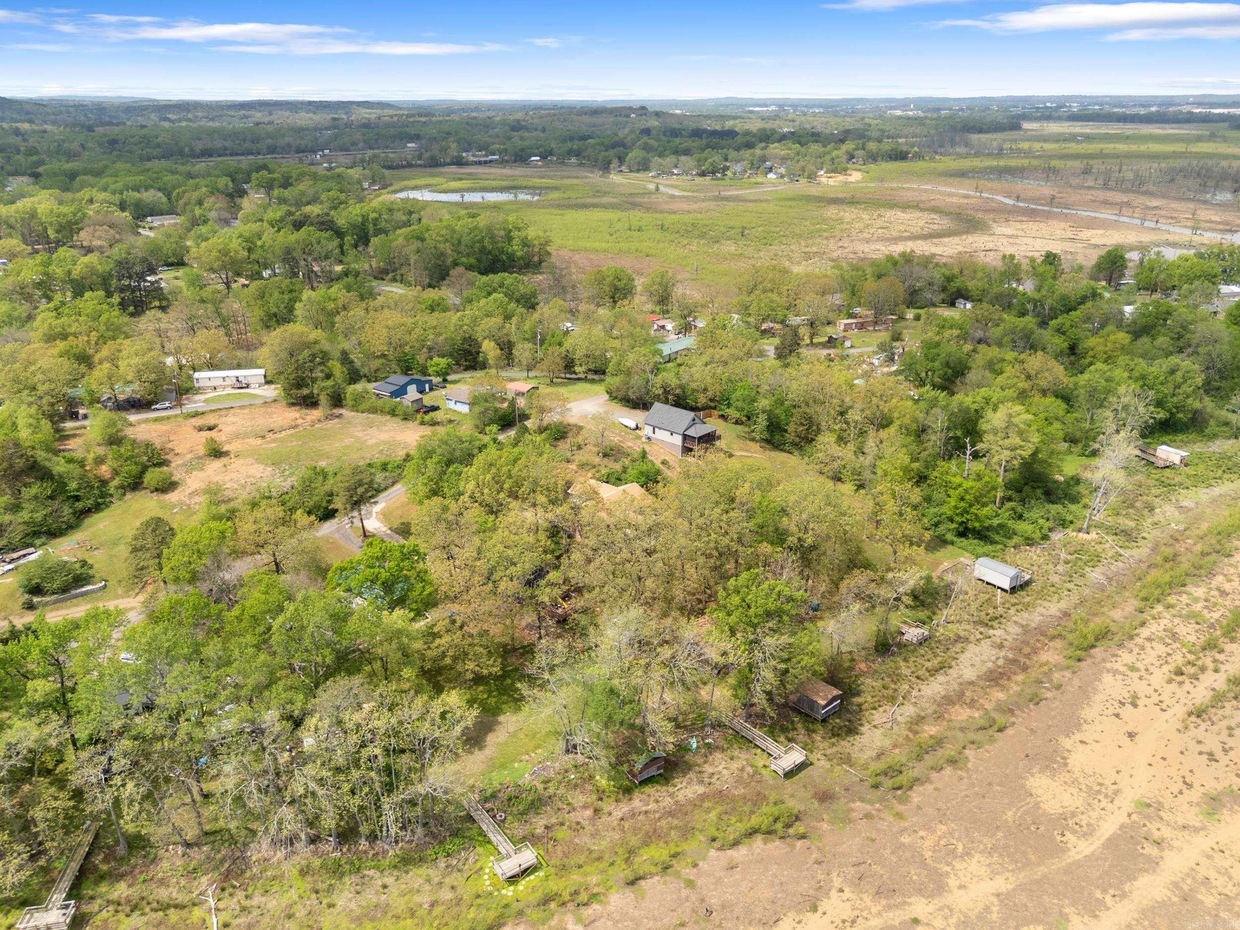 GOLD LAKE CLUB - Residential