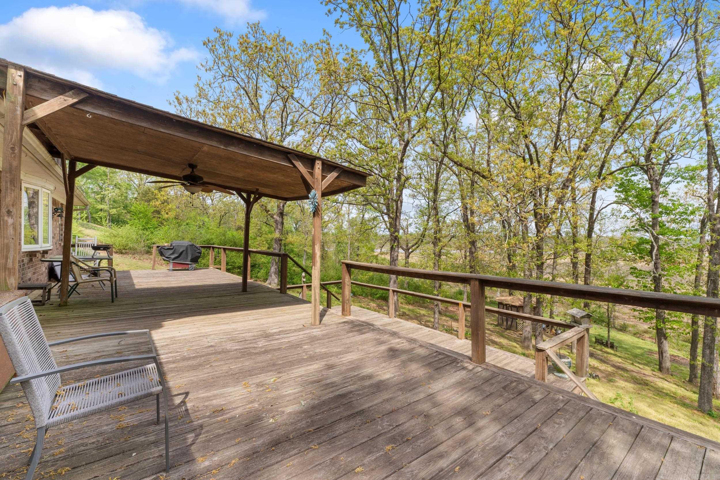 GOLD LAKE CLUB - Residential