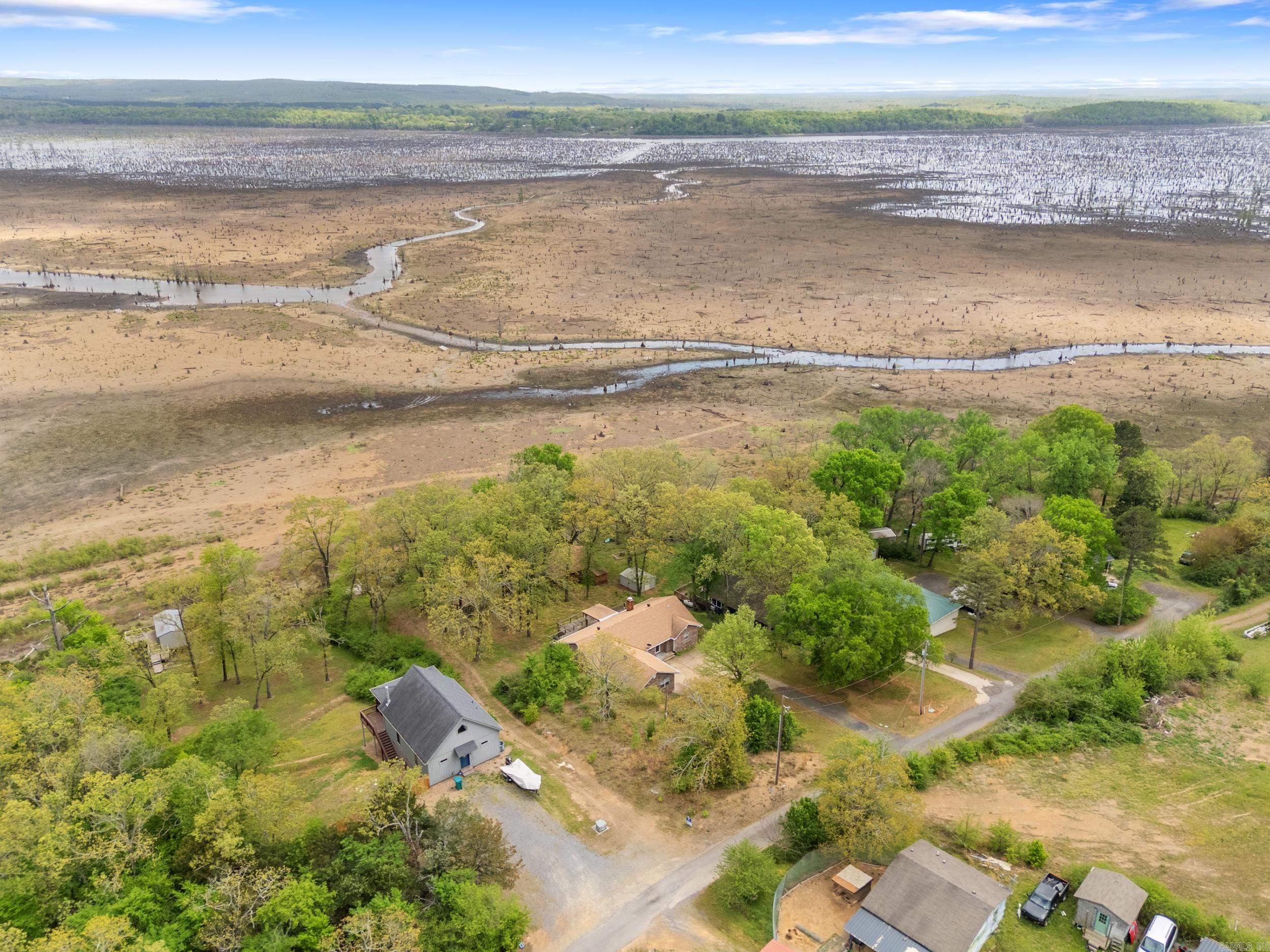 GOLD LAKE CLUB - Residential