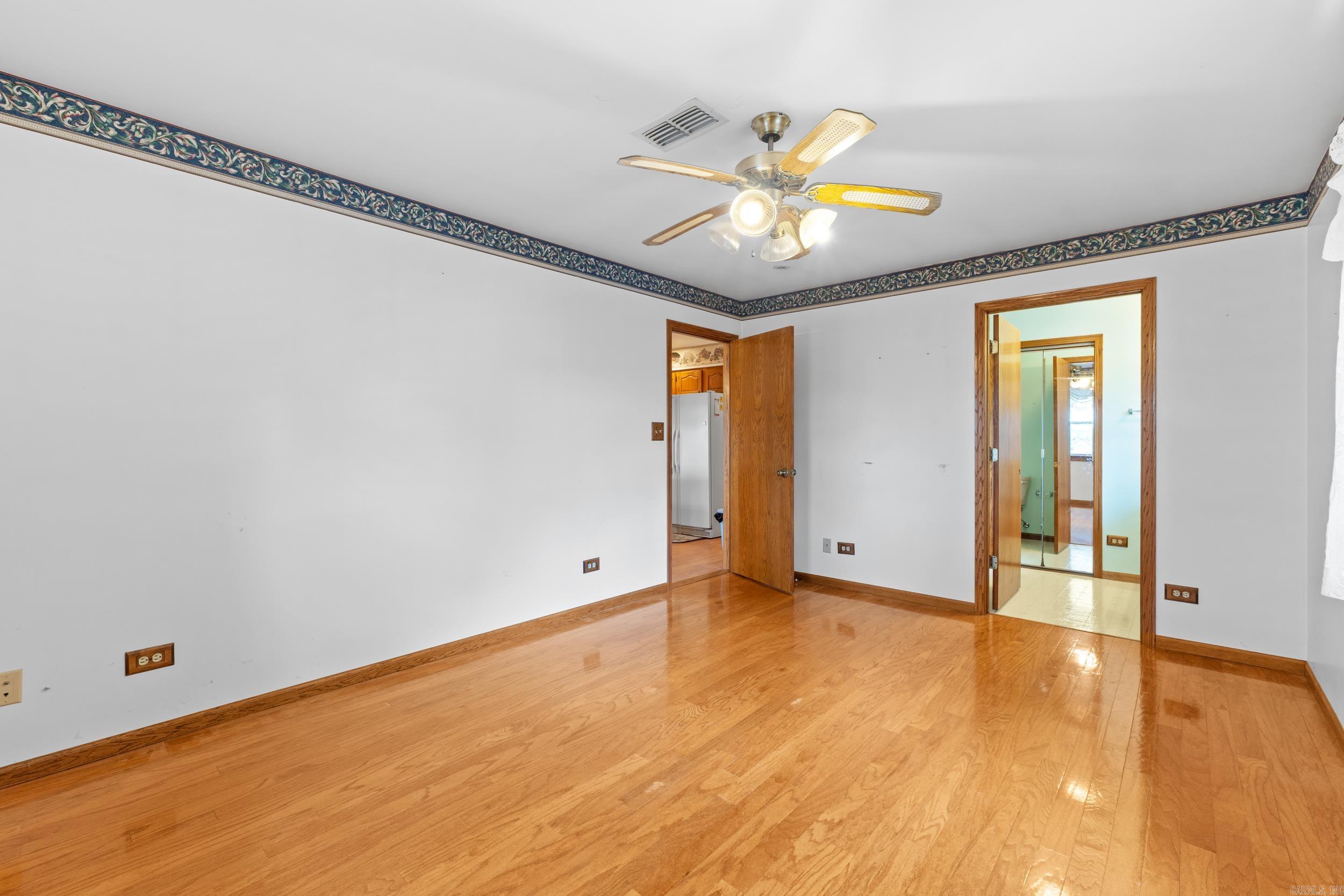 GOLD LAKE CLUB - Residential