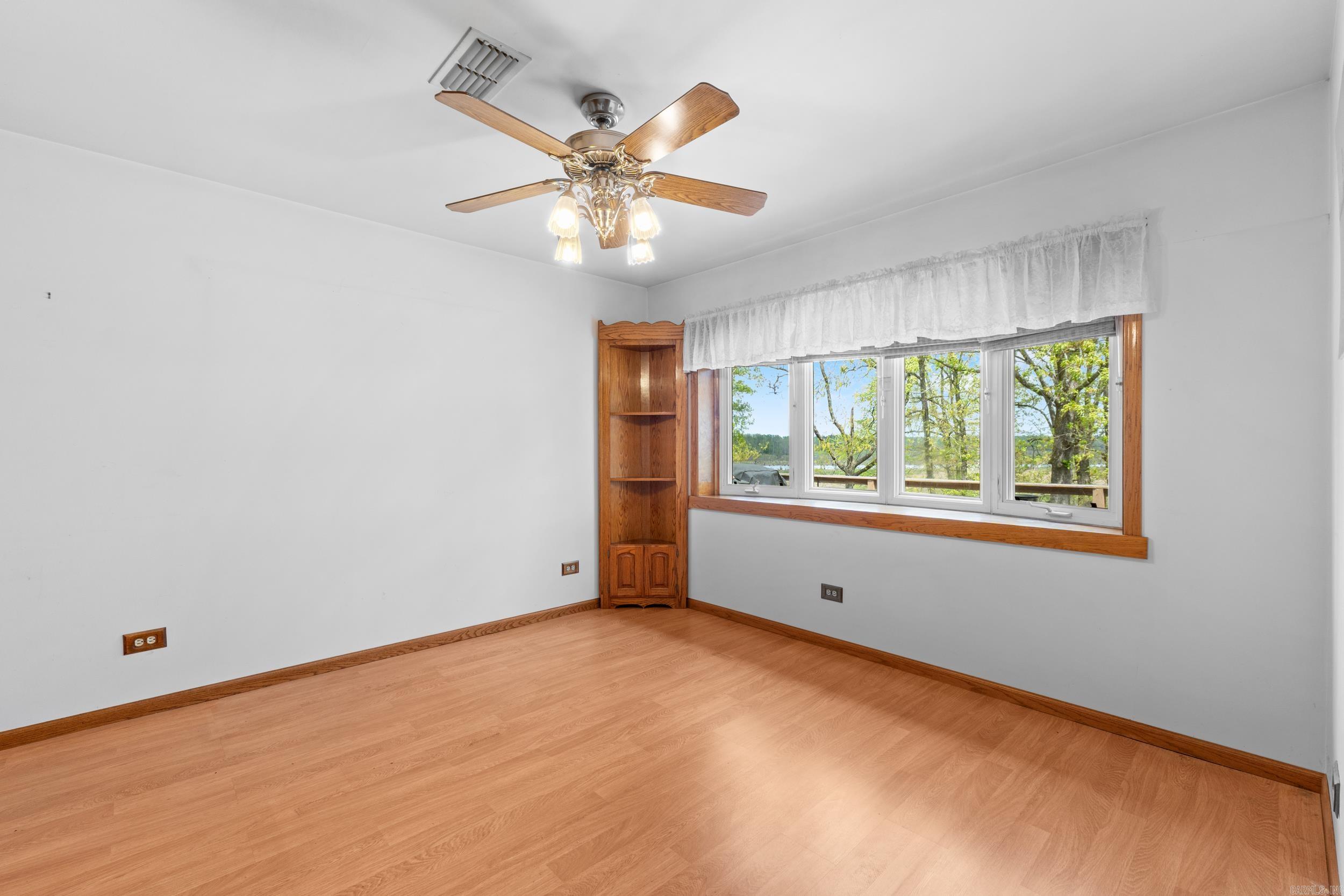 GOLD LAKE CLUB - Residential