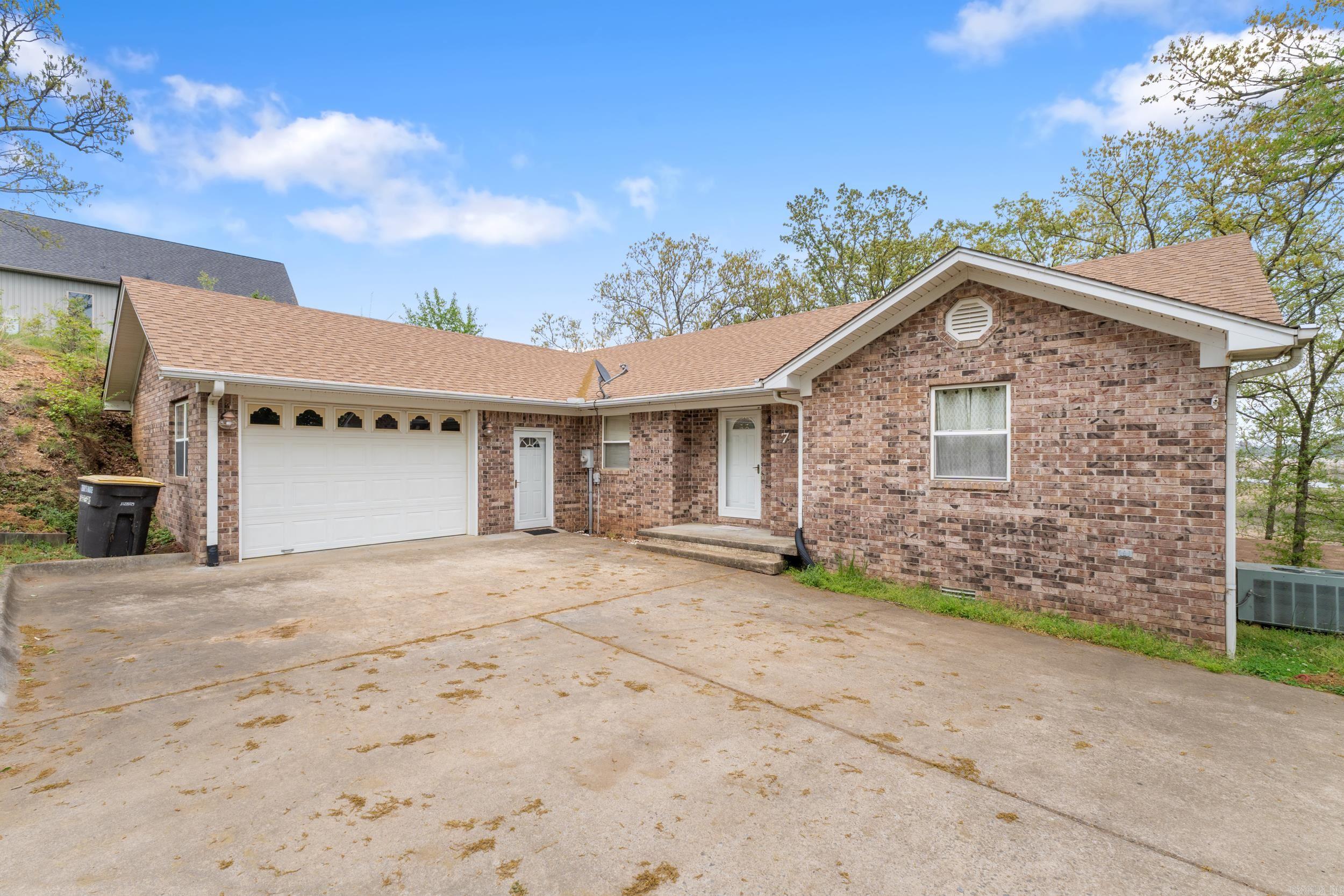 GOLD LAKE CLUB - Residential