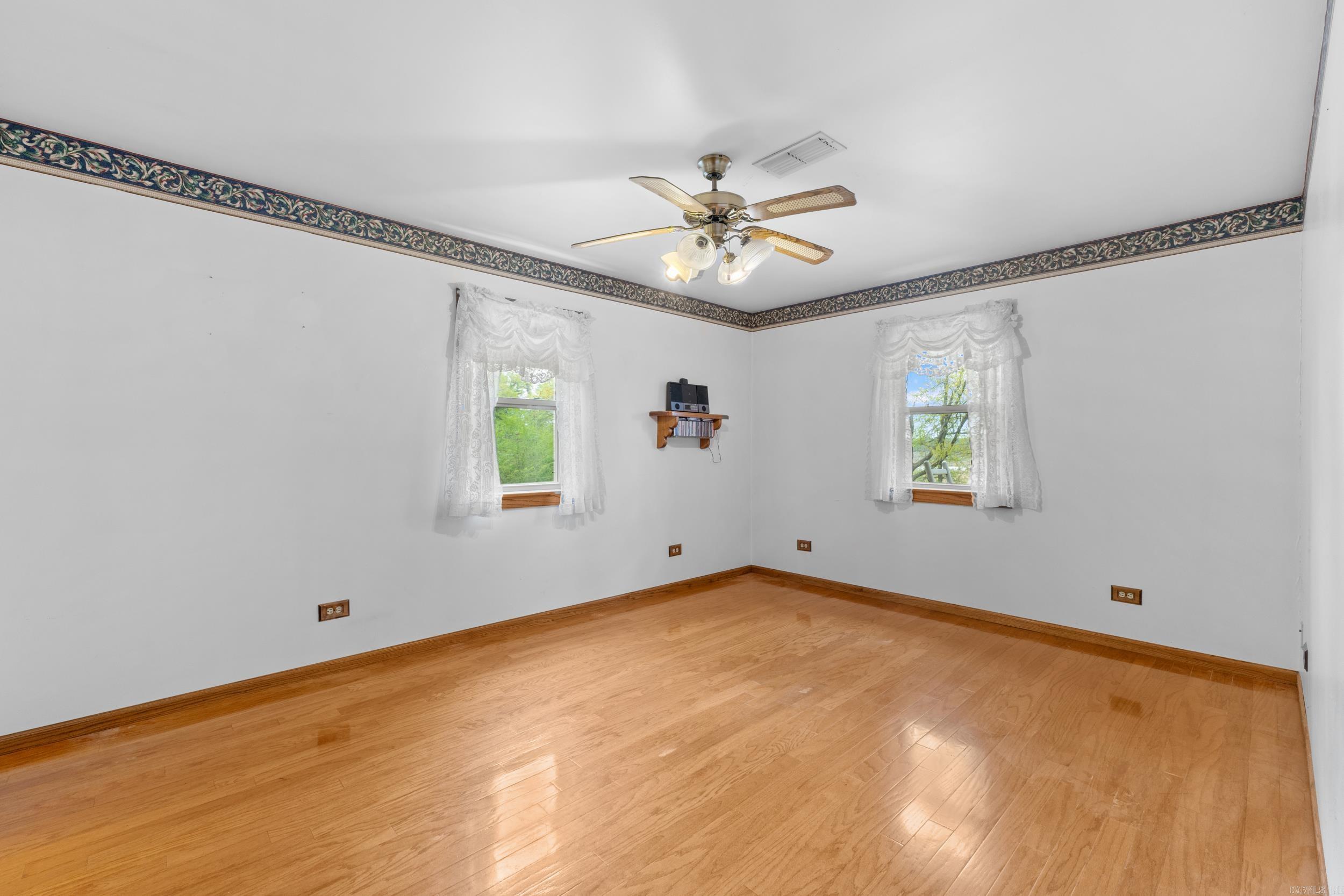 GOLD LAKE CLUB - Residential