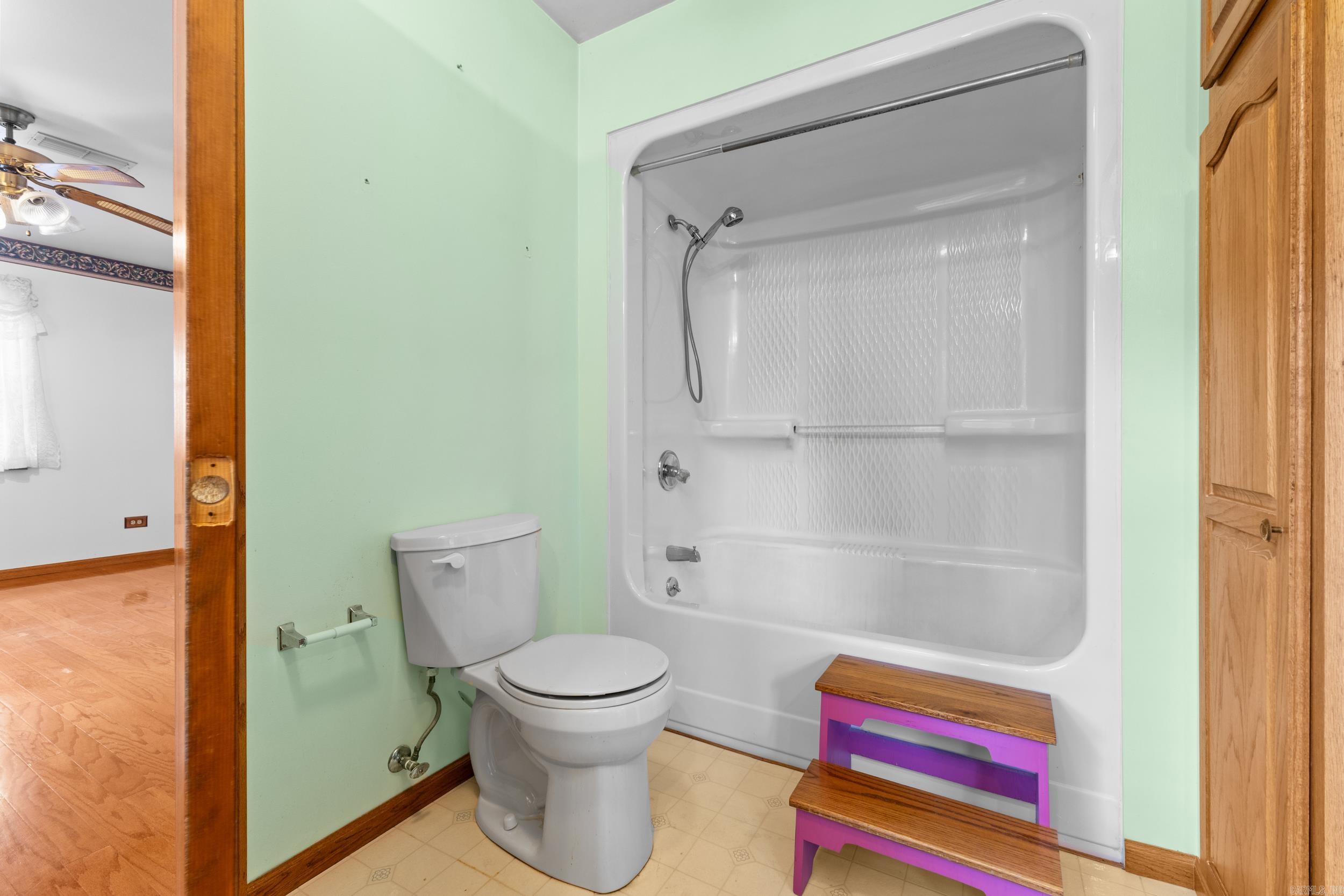 GOLD LAKE CLUB - Residential