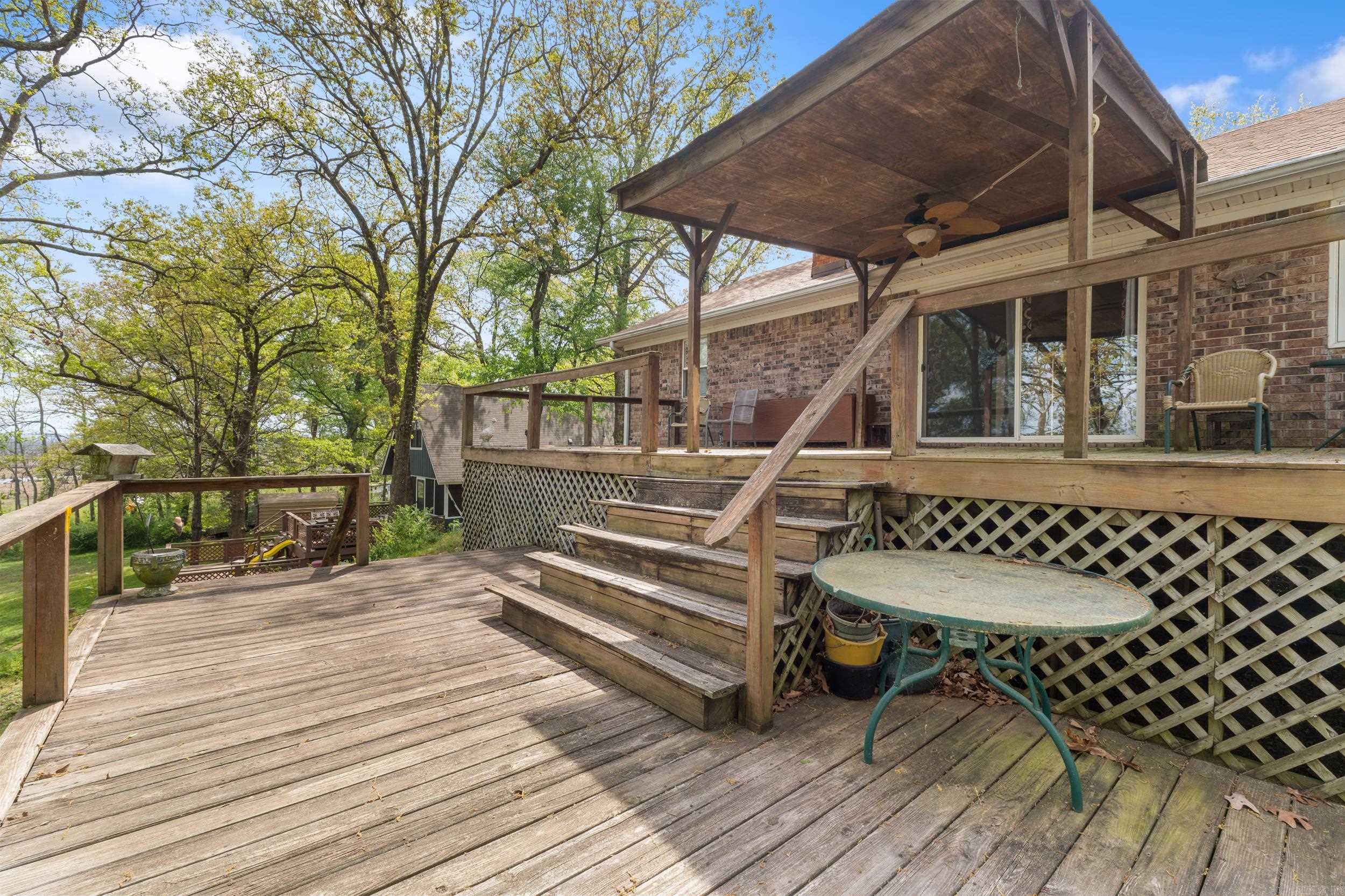 GOLD LAKE CLUB - Residential