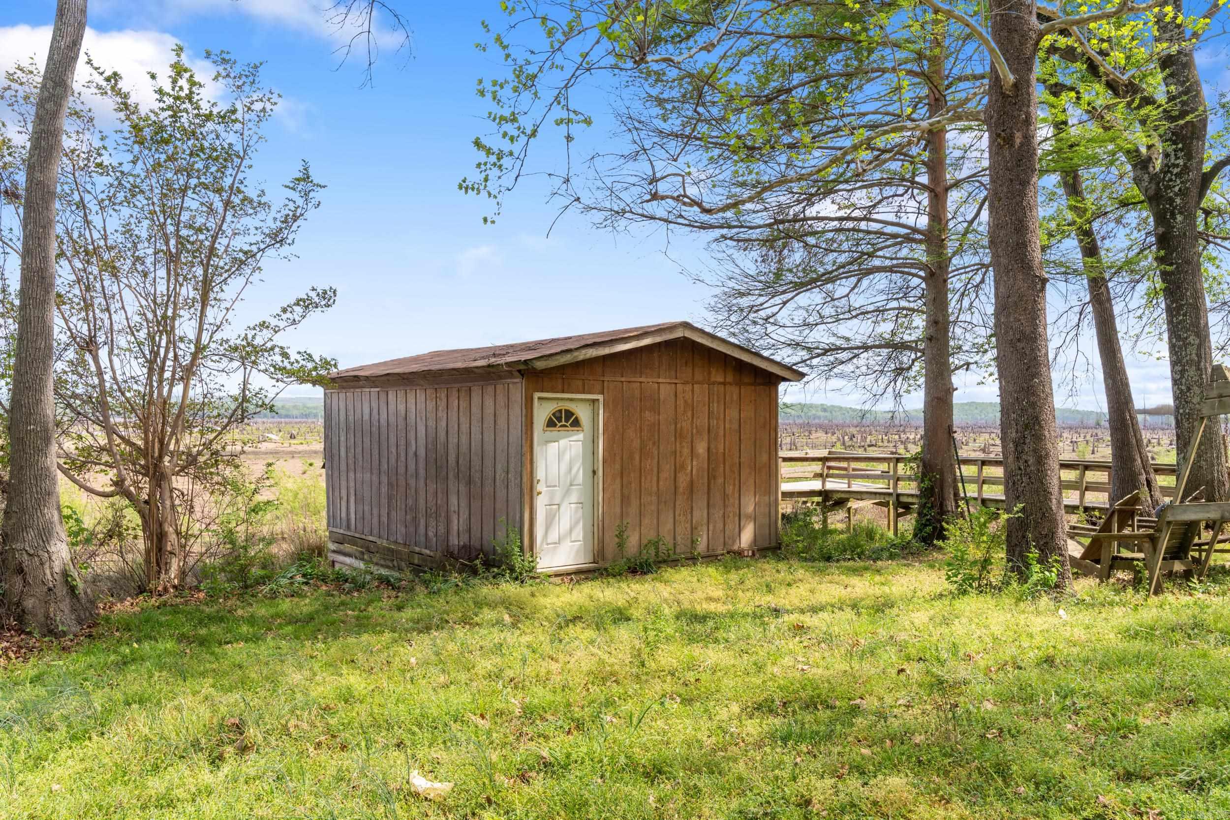 GOLD LAKE CLUB - Residential