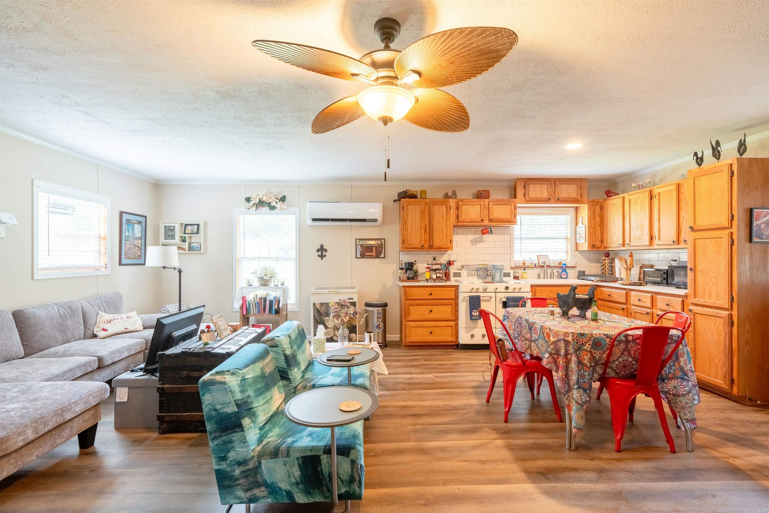 SOUTH SHORE PARK - Residential