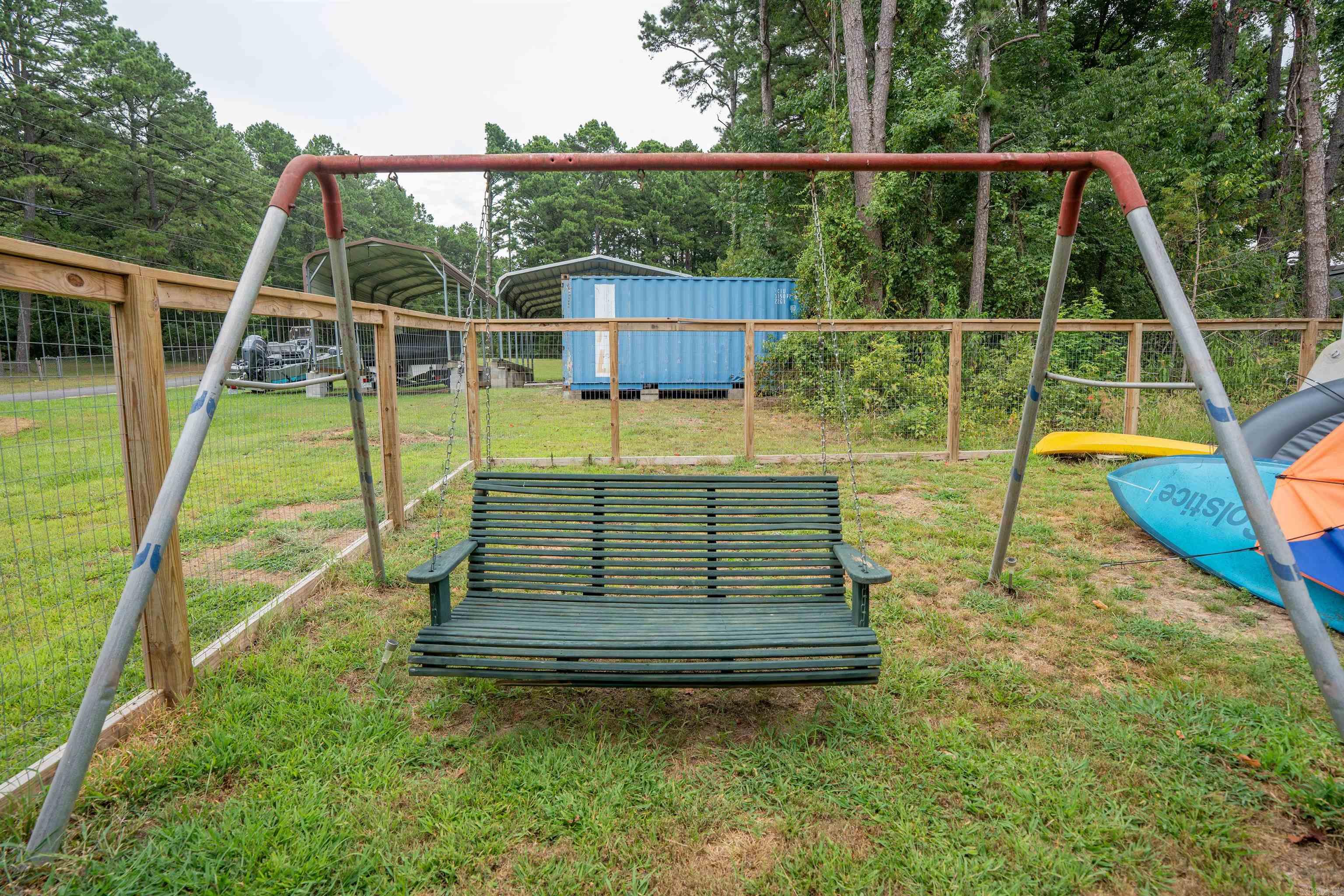 SOUTH SHORE PARK - Residential