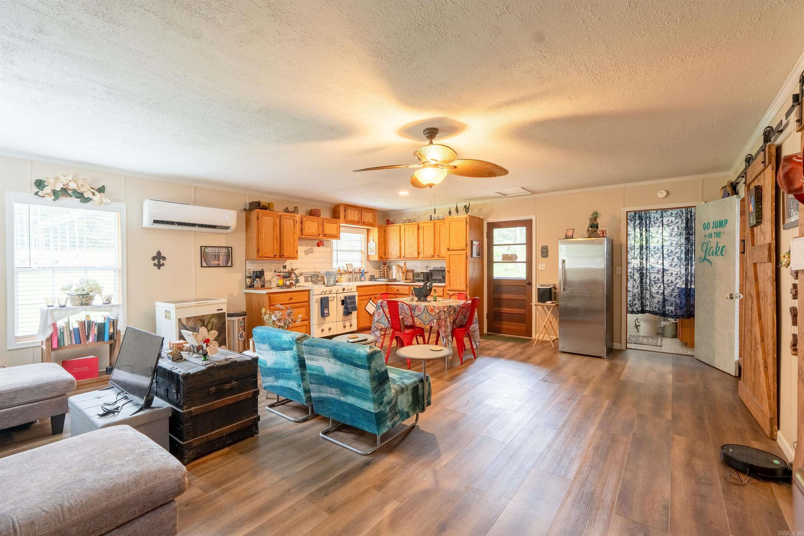 SOUTH SHORE PARK - Residential