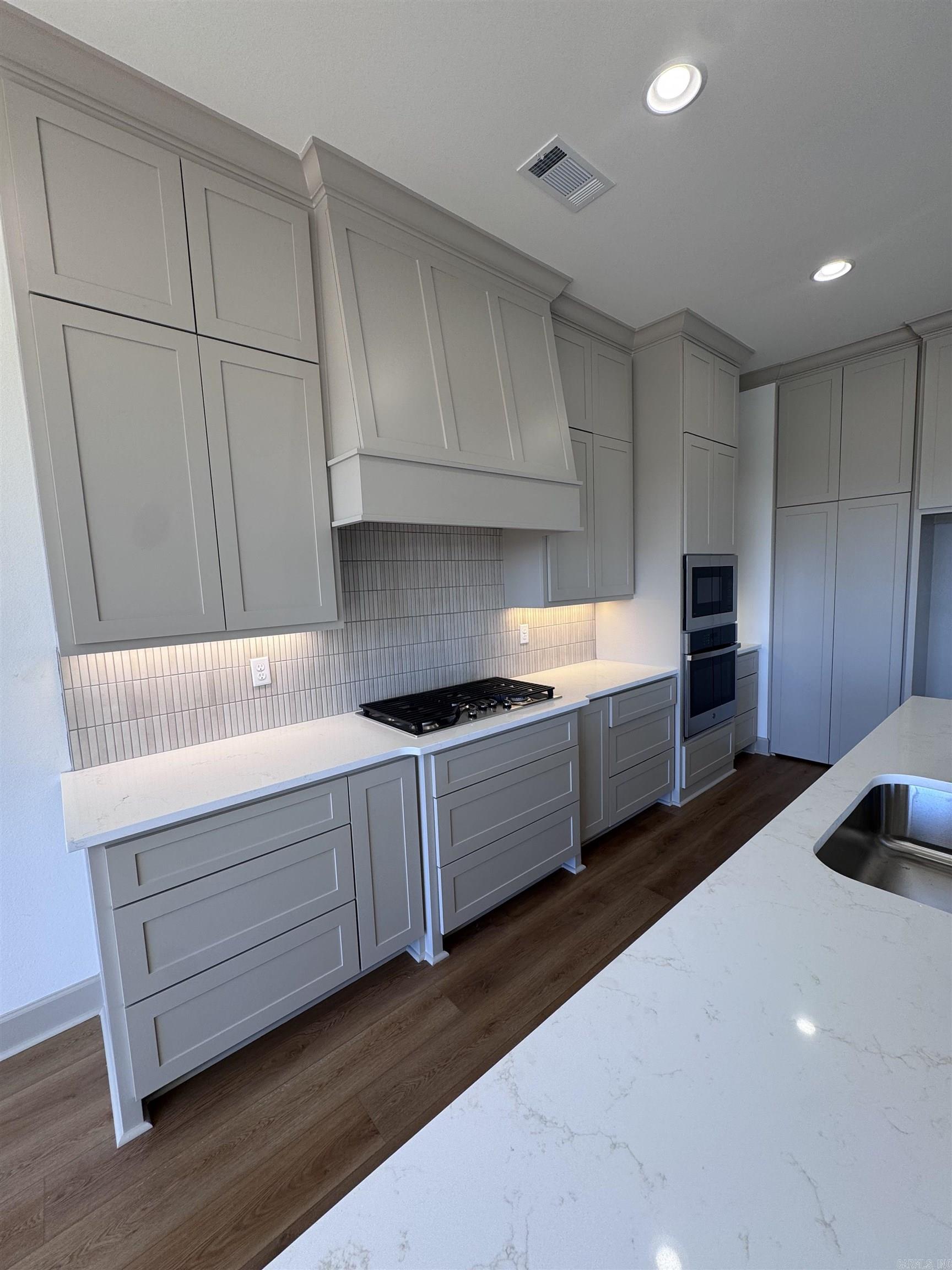 MOUNTAIN BROOK SUBDIVISION - Residential