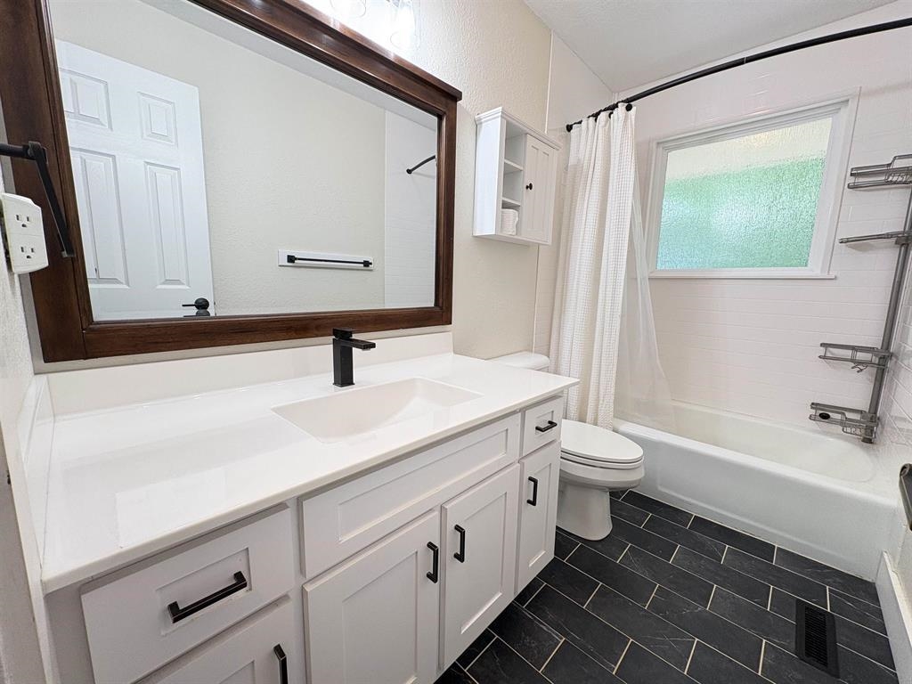 Seneca 1st - Residential