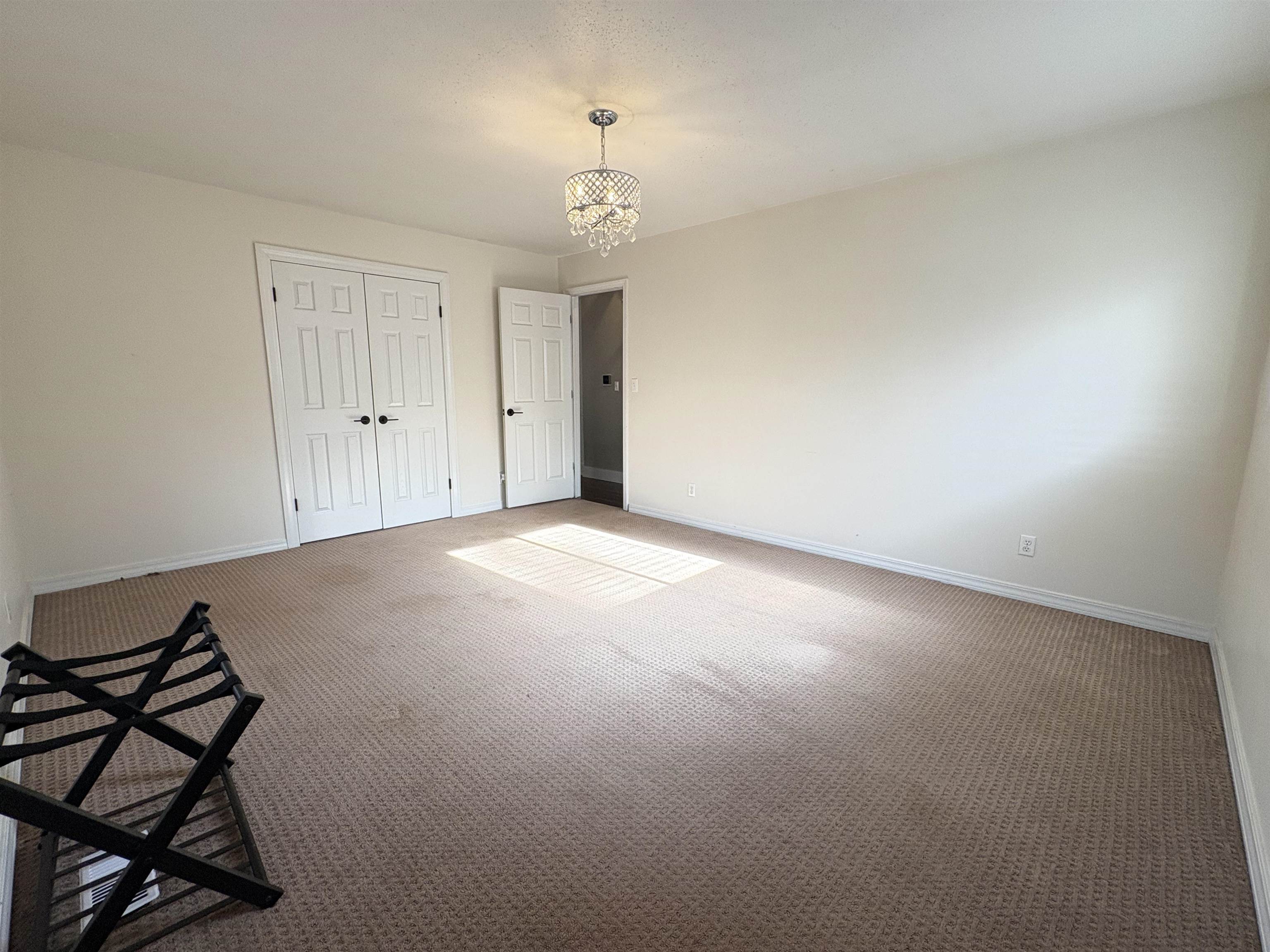 Seneca 1st - Residential