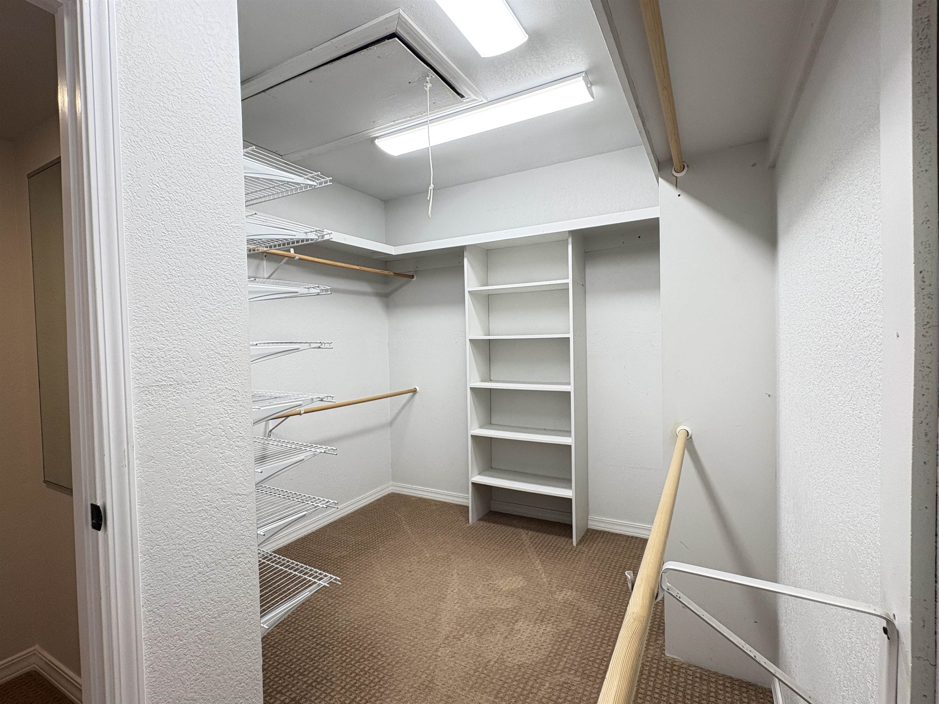 Seneca 1st - Residential