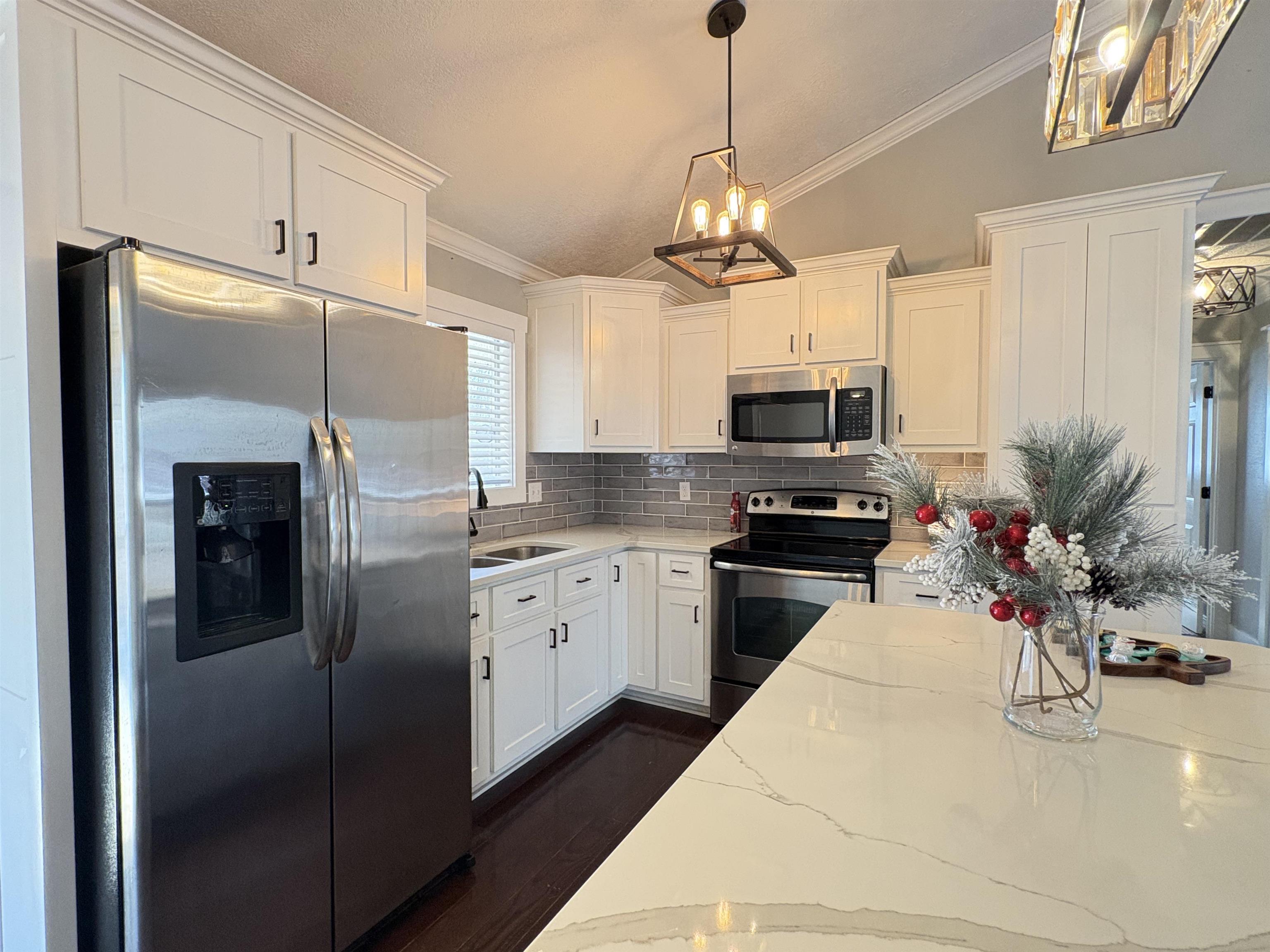 Seneca 1st - Residential