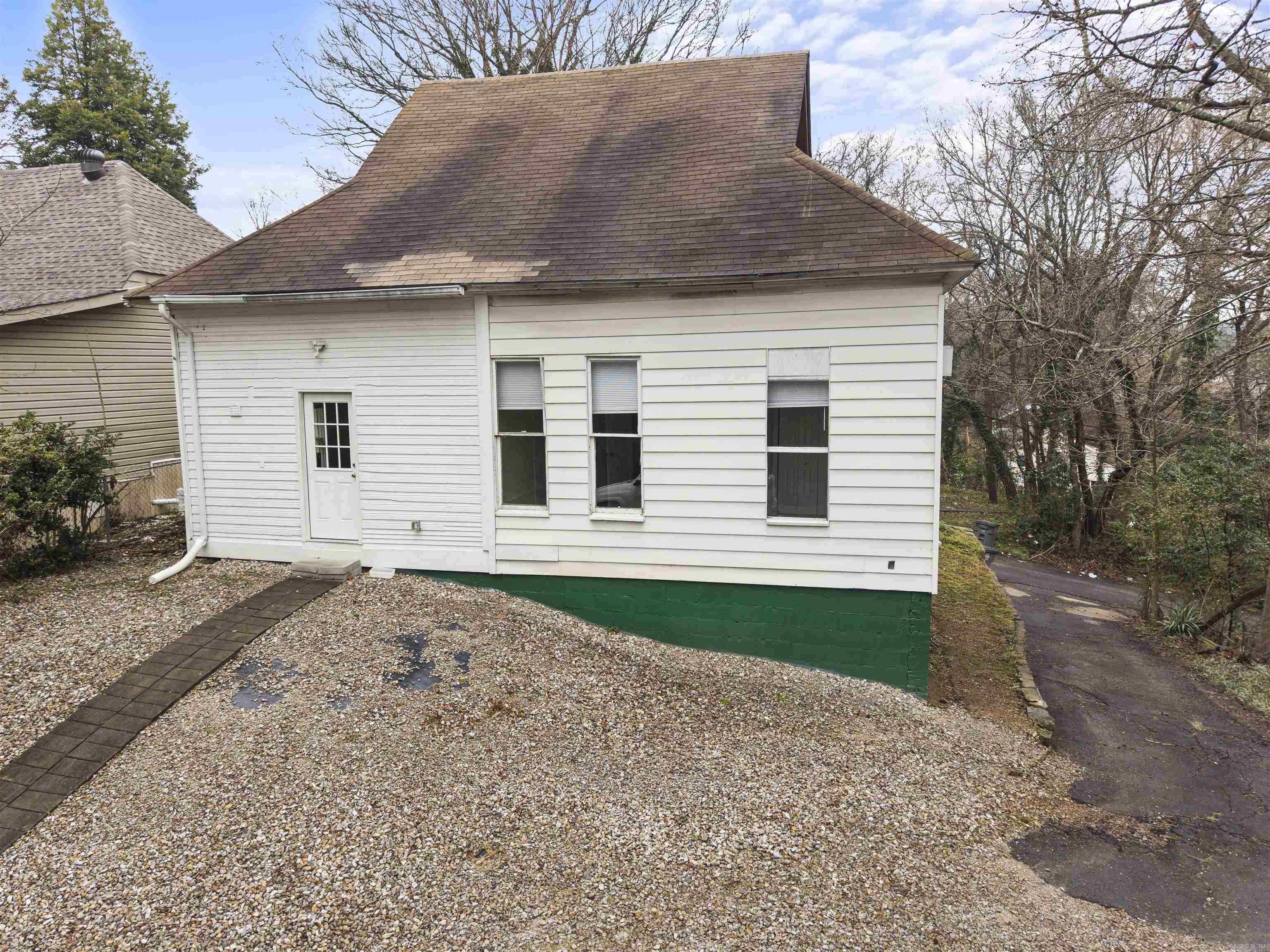 EDDY & LONGINOTTI - Residential