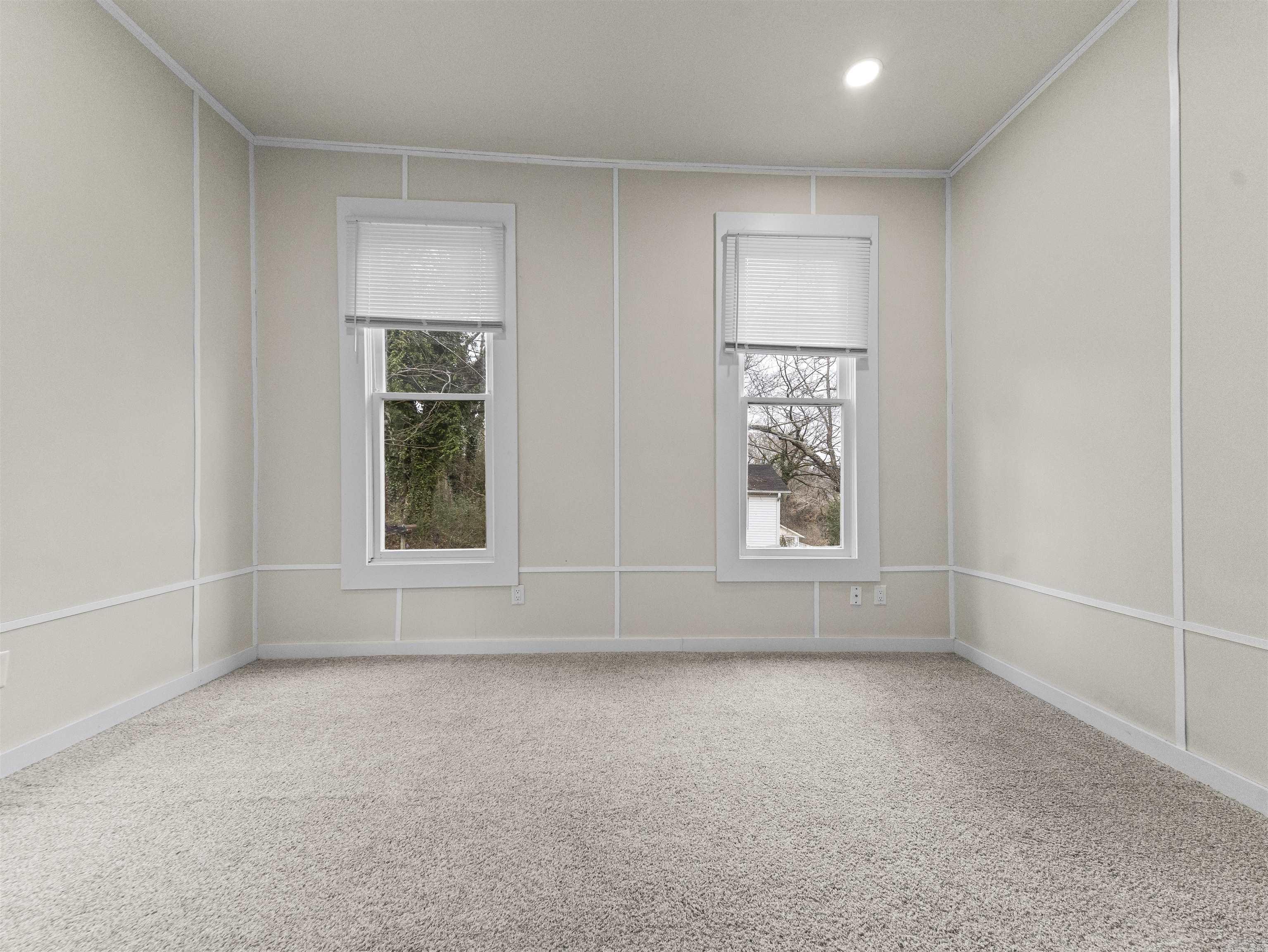 EDDY & LONGINOTTI - Residential