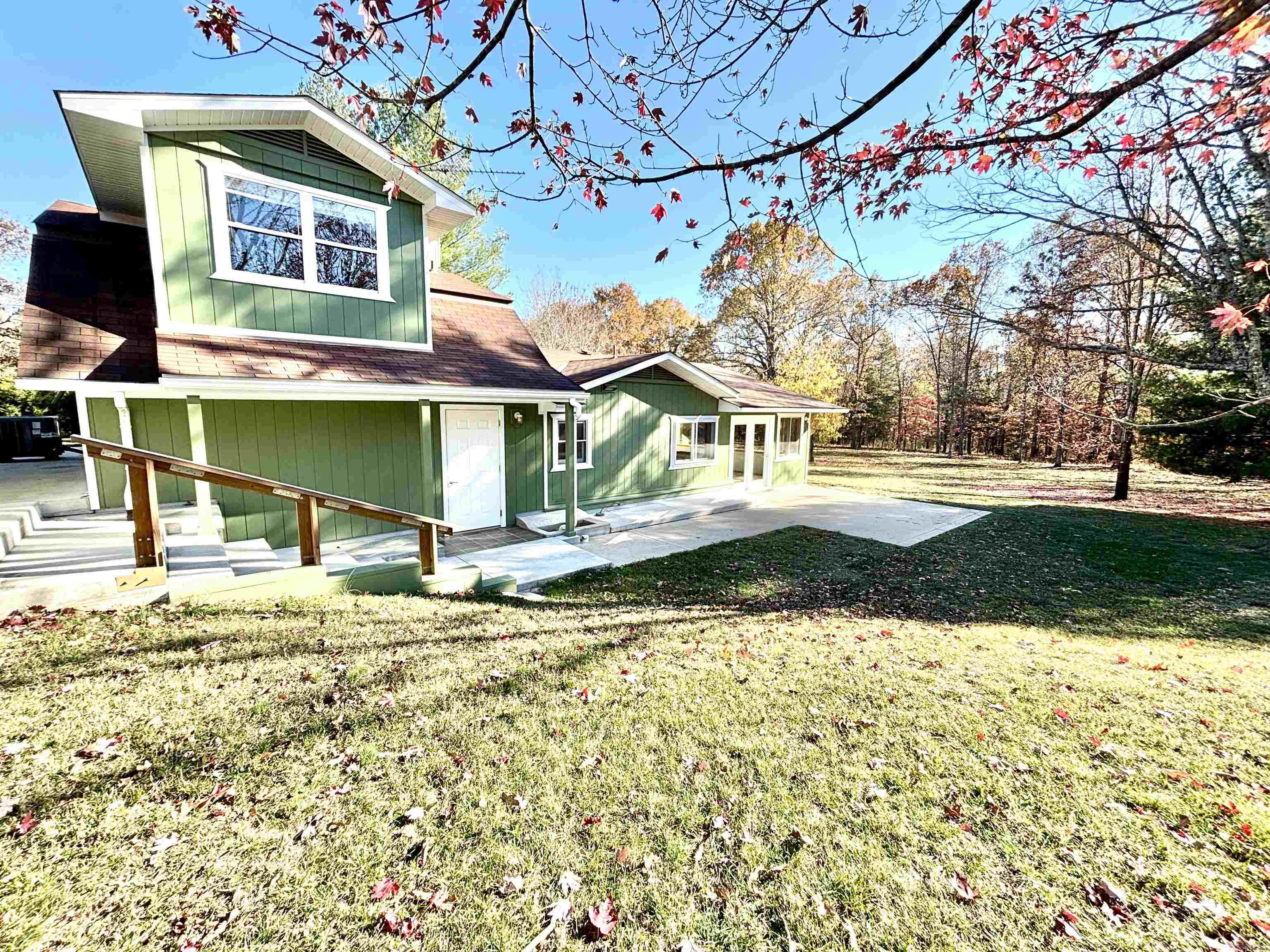 INDIAN HILLS EST - Residential