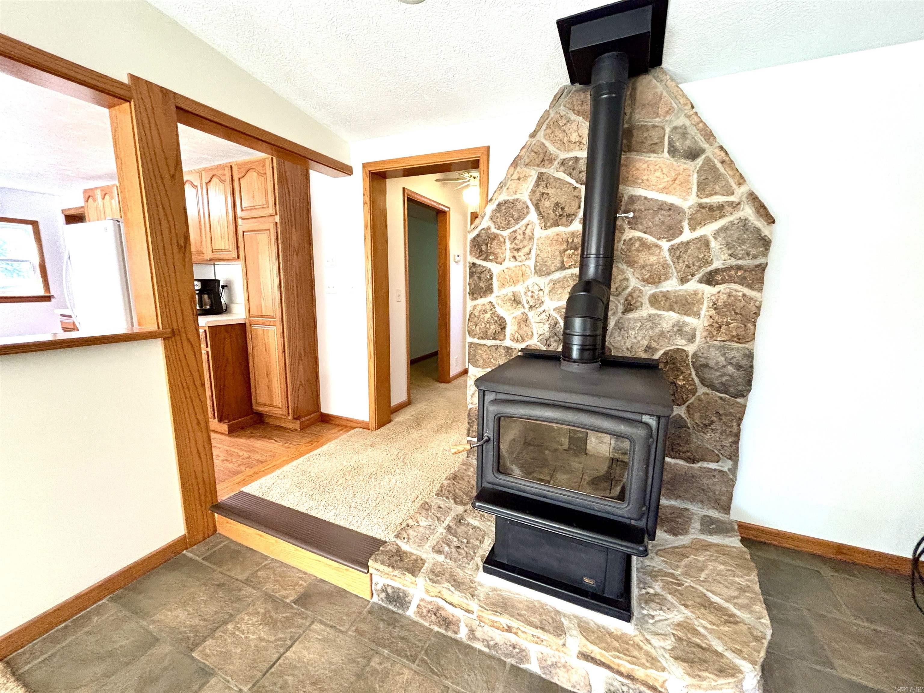 INDIAN HILLS EST - Residential