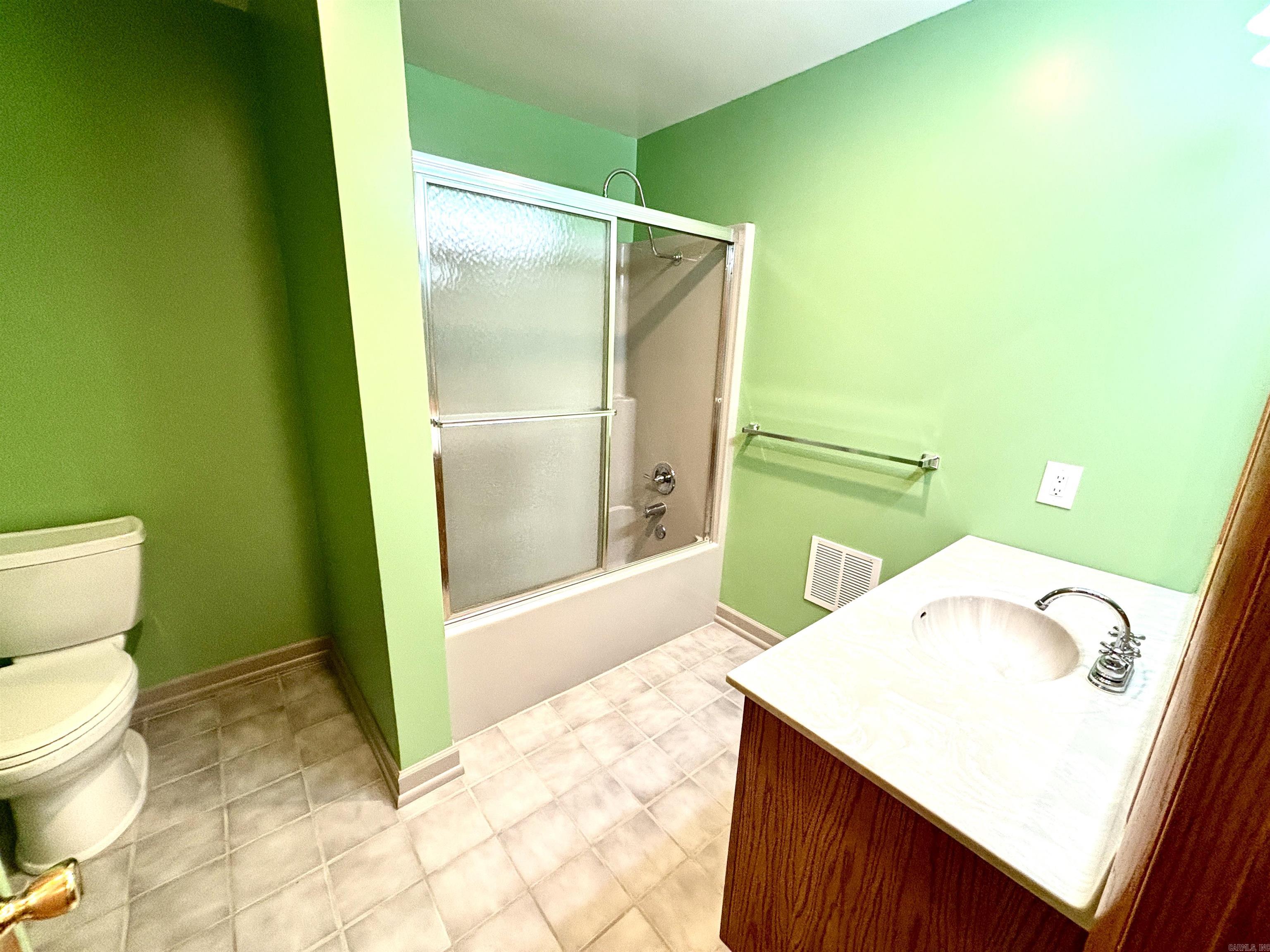 INDIAN HILLS EST - Residential