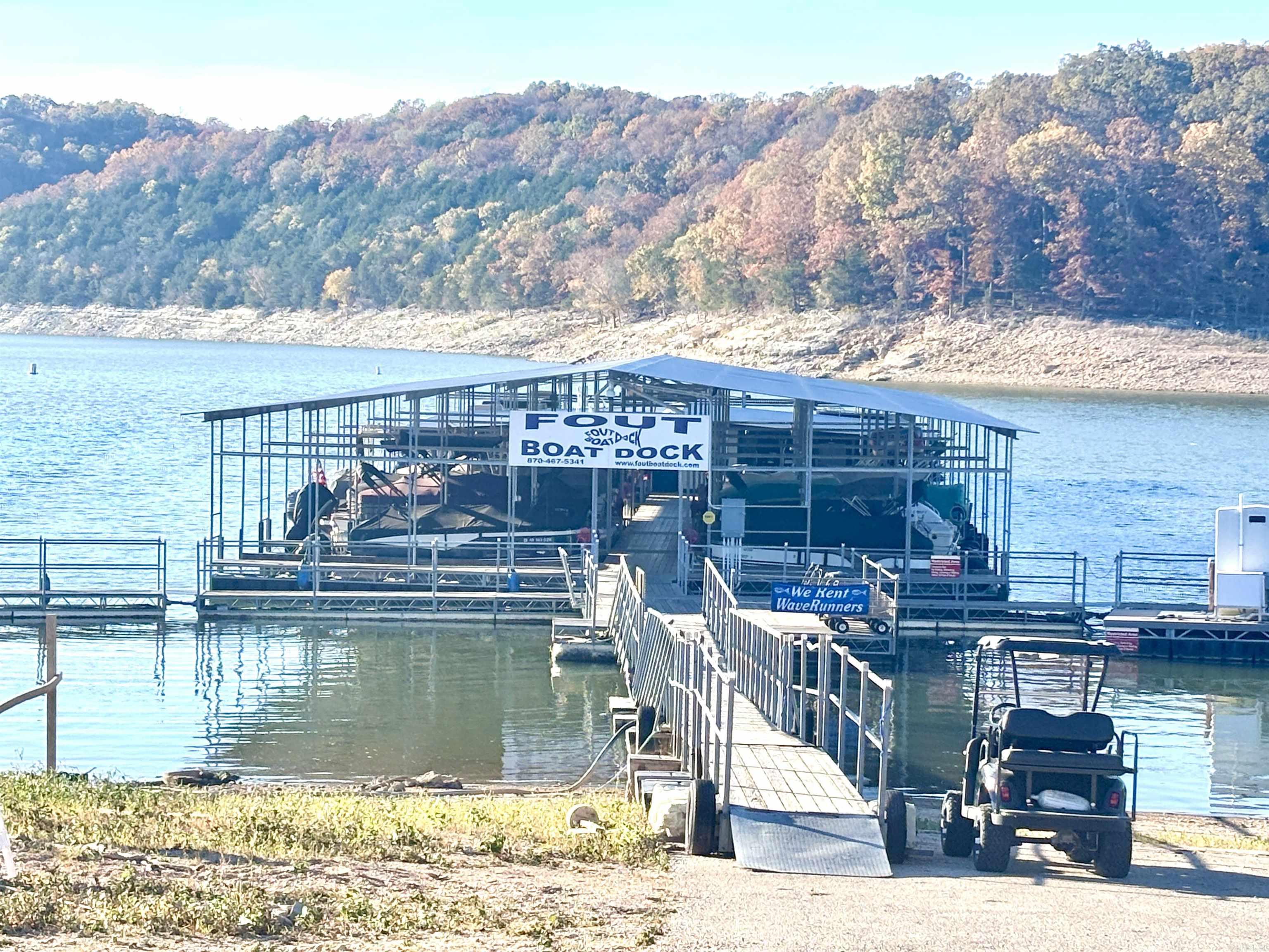 INDIAN HILLS EST - Residential