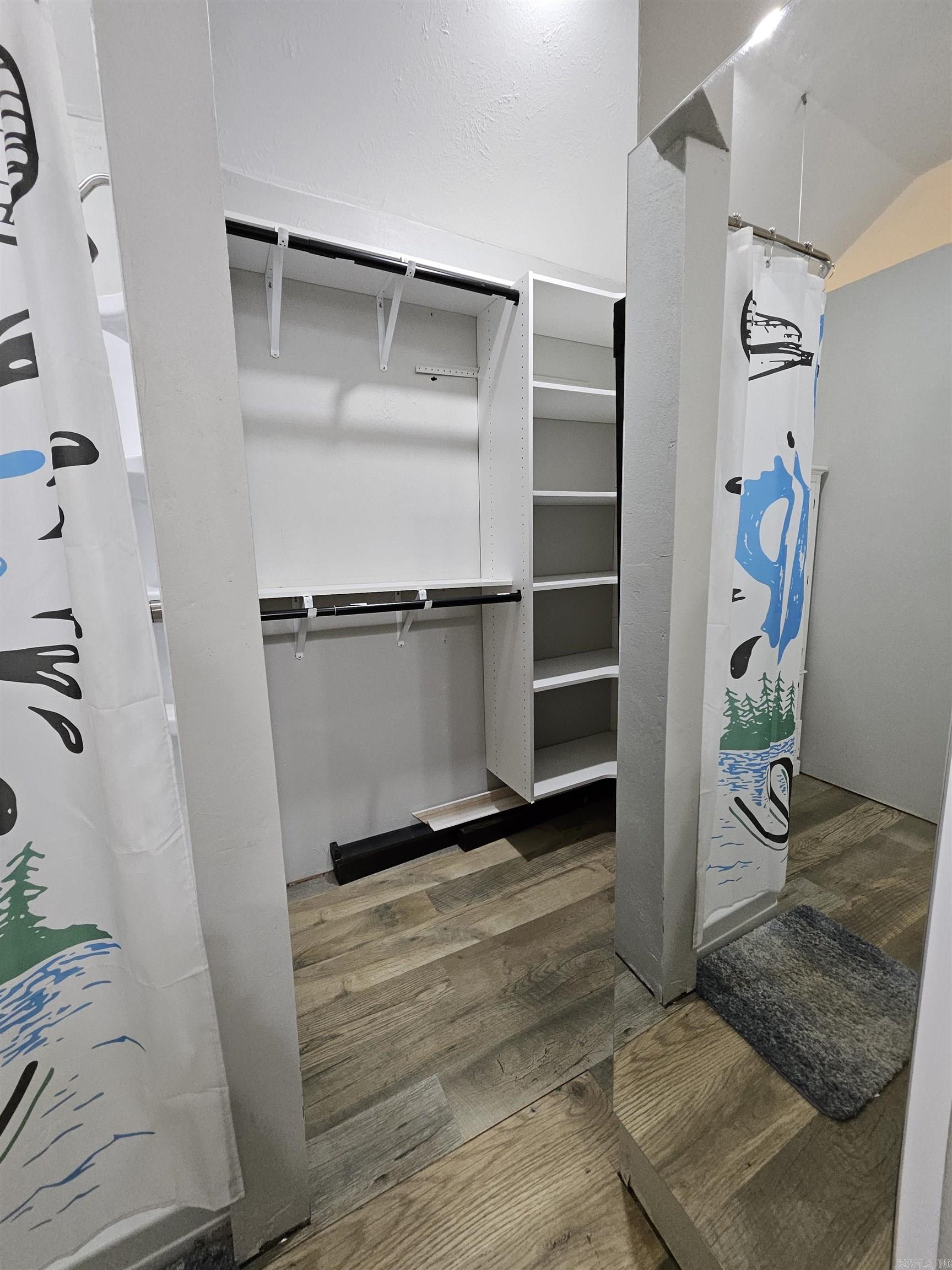 Mill Creek - Residential