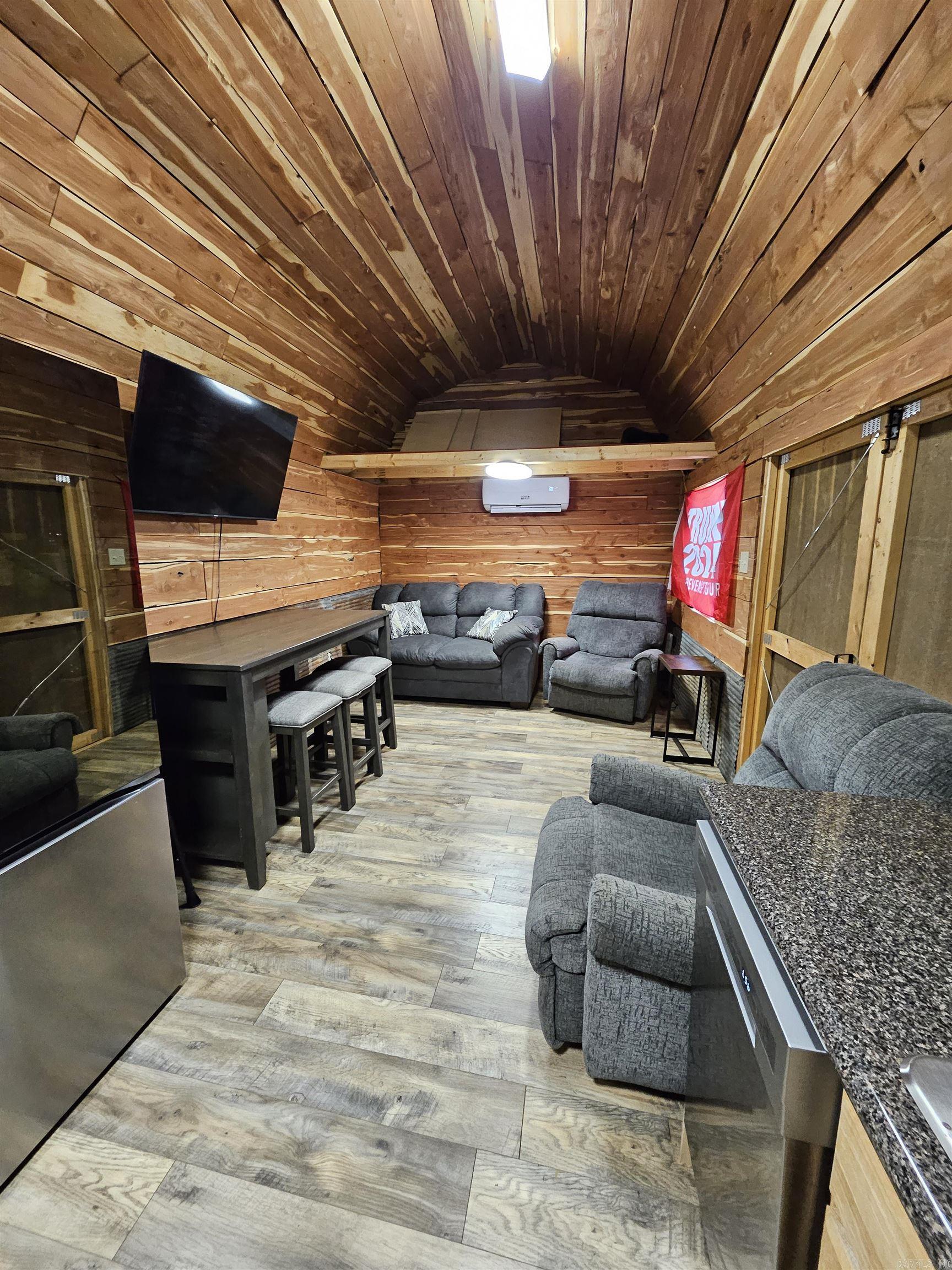 Mill Creek - Residential