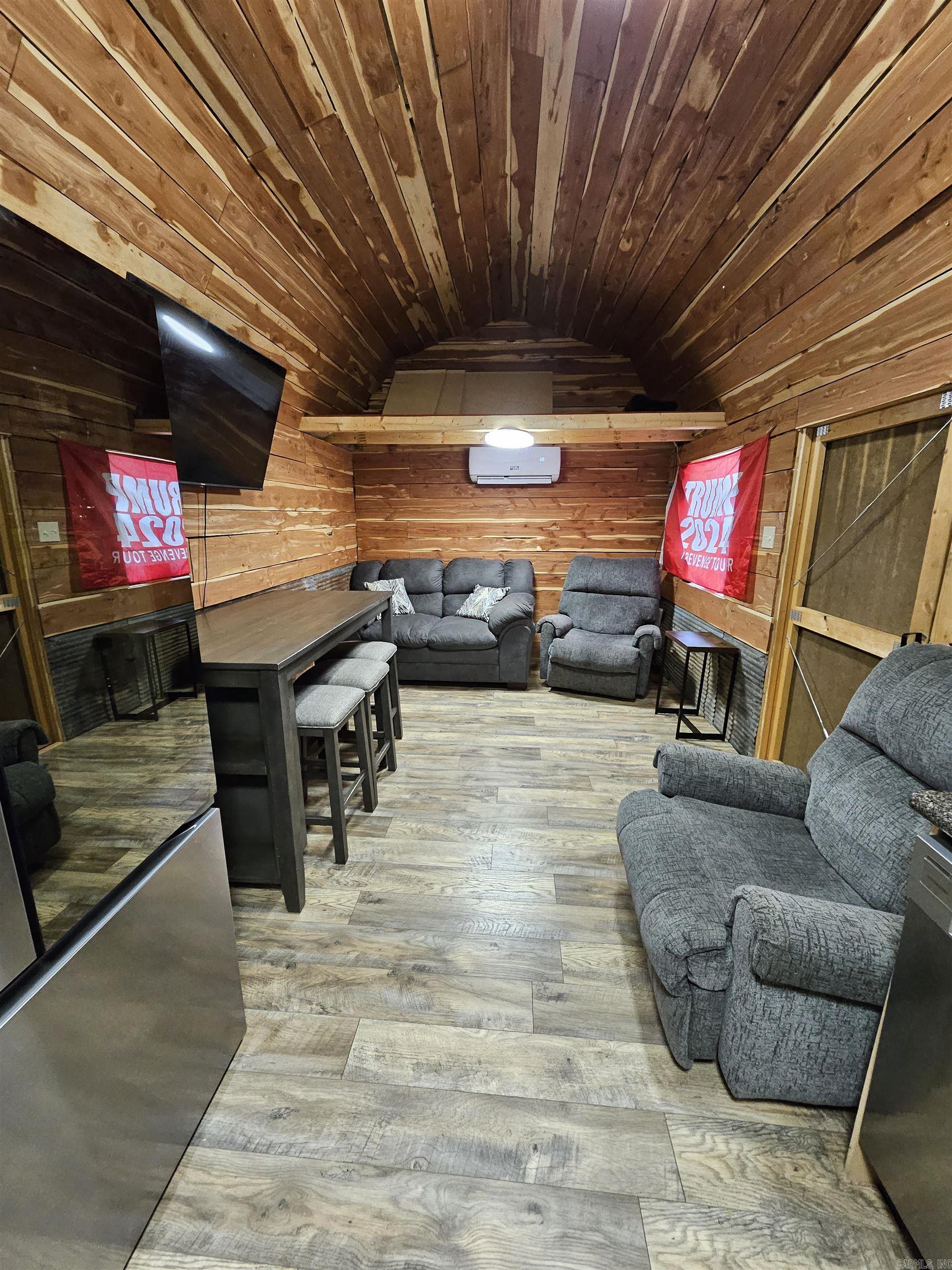 Mill Creek - Residential