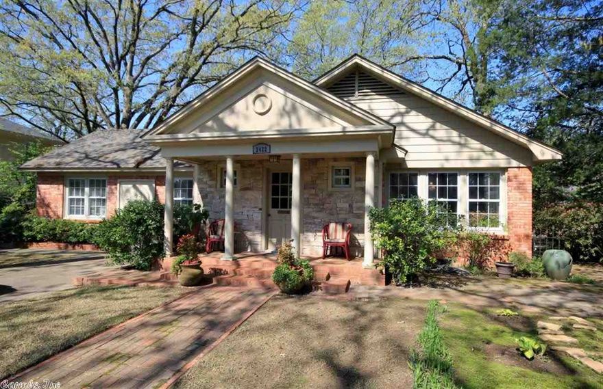 Beautiful one level on 2 lots, covered parking plus detached garage.  Court yard, patio area.  Open floor plan, 9' ceilings, corner lot, plenty of room to add on.