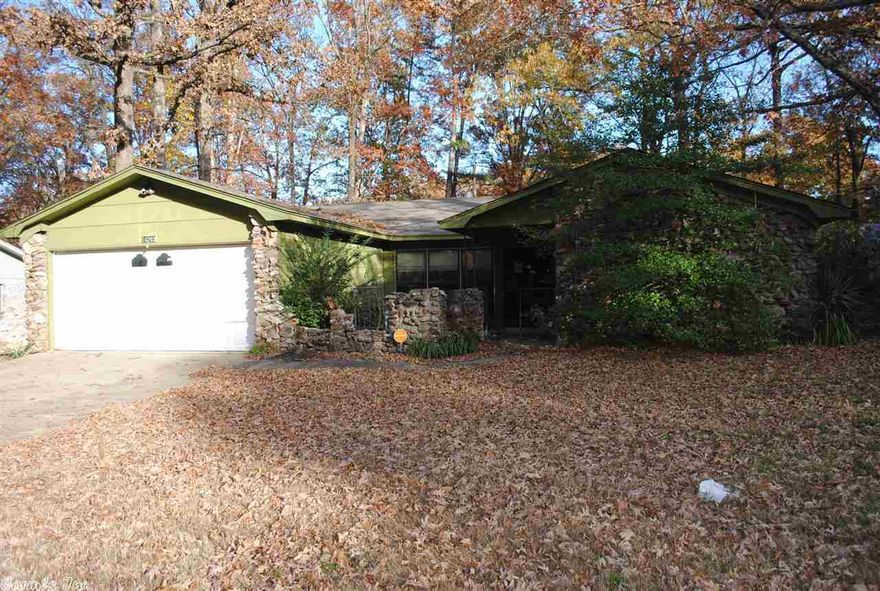 Amazing opportunity in this 3br/2ba home.  Kitchen/dining combo opens to spacious family room.  Large two car garage and storage building.  Call the listing agent today for more information…Please refer to agent confidential remarks for offer submission process and proper documentation required with your offer to be considered.  Property was built prior to 1978 and lead-based paint potentially exists.    VA OWNED PROPERTY