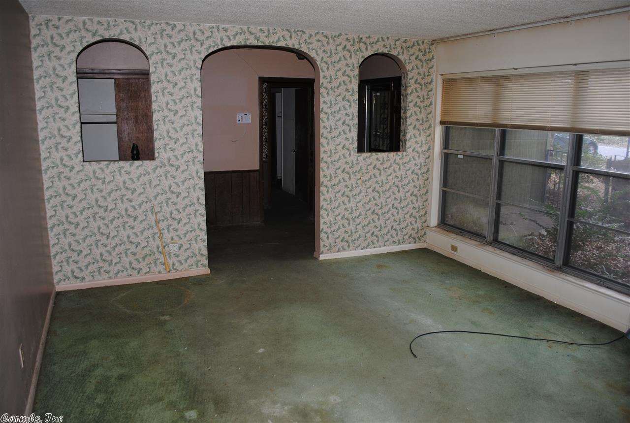 MAJESTIC OAKS - Residential