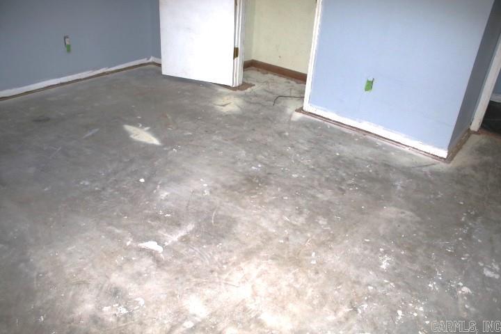 Pine Wood - Residential