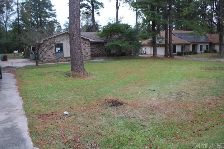 Pine Wood - Residential