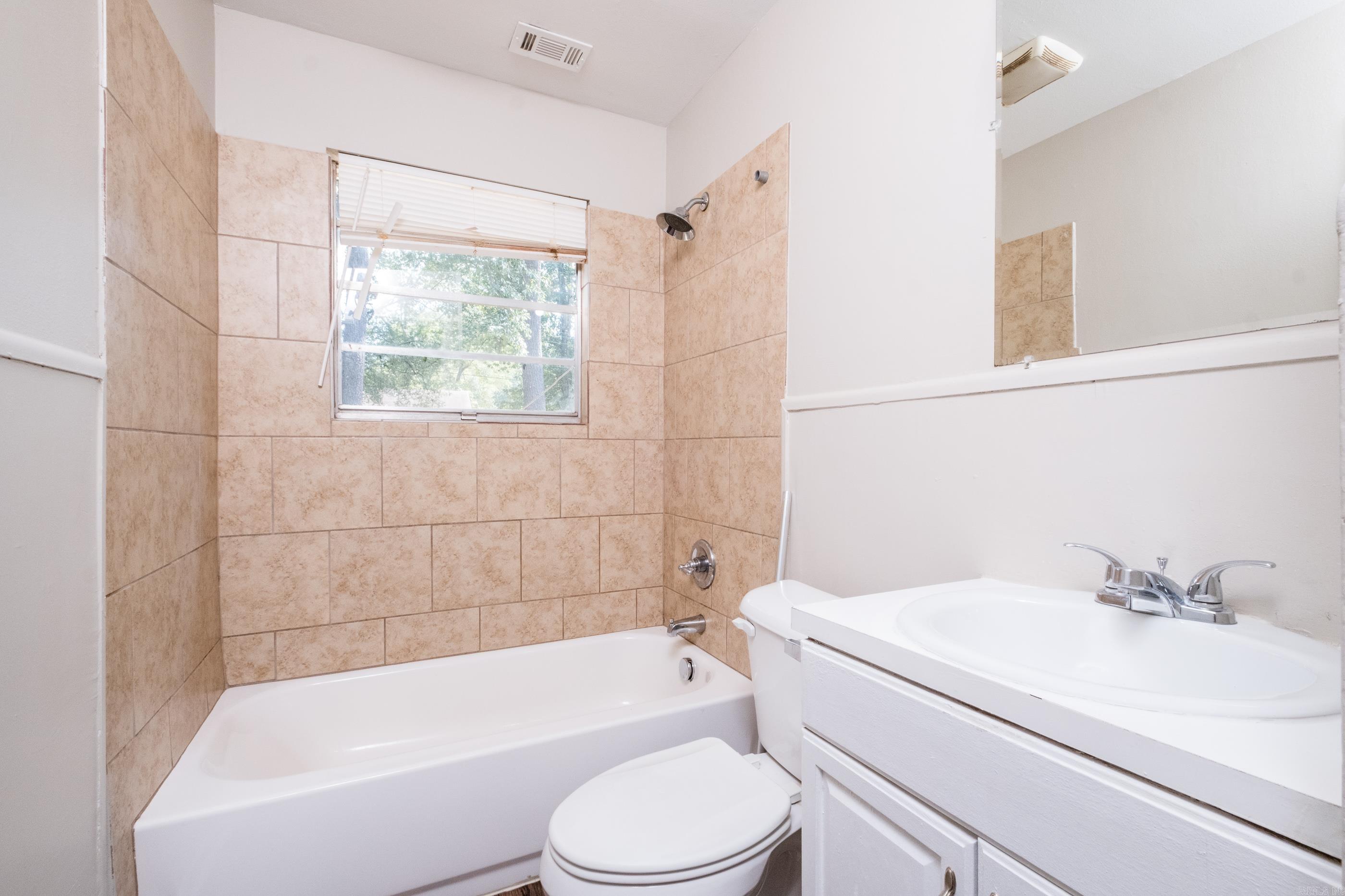 MAJESTIC OAKS - Residential