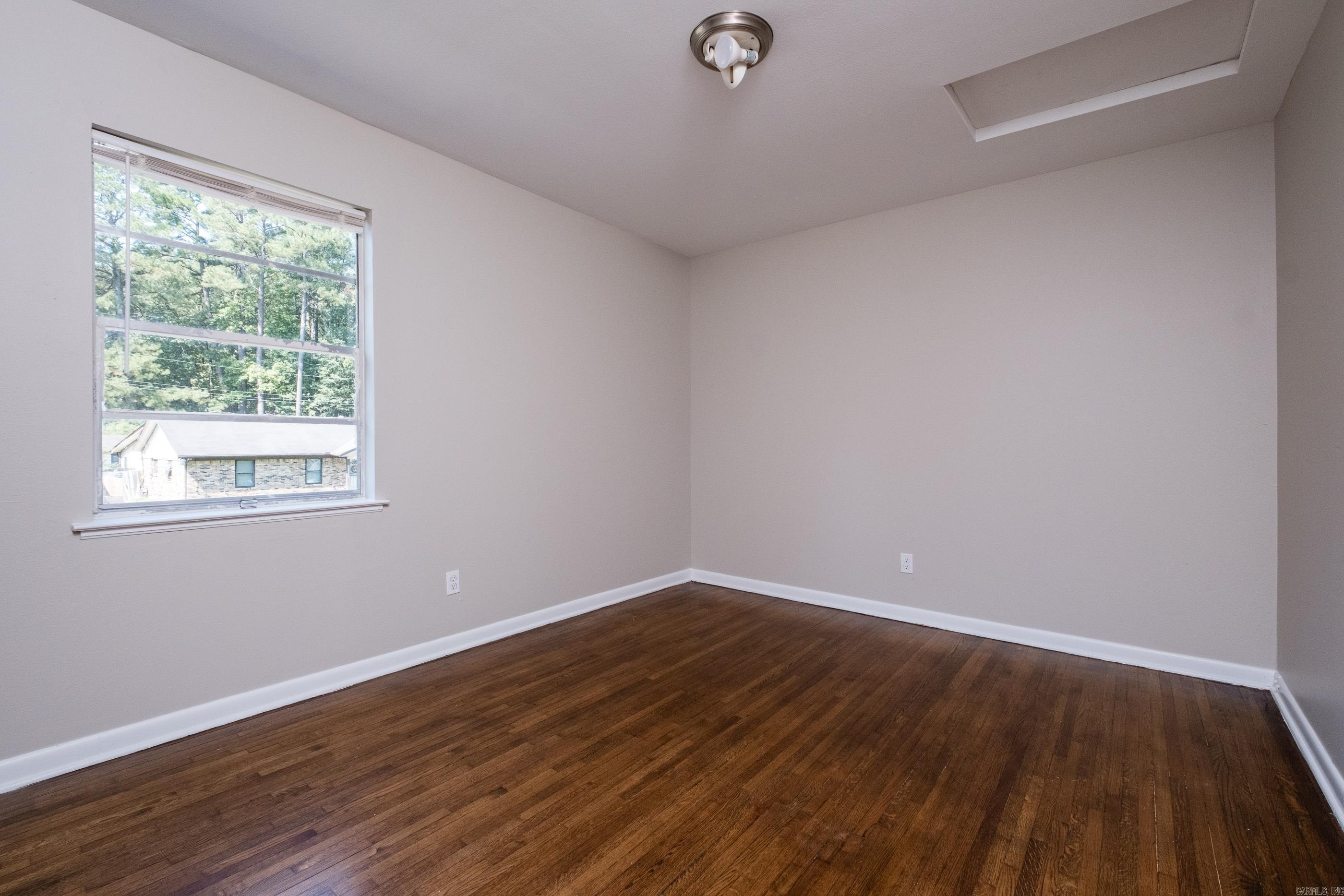 MAJESTIC OAKS - Residential