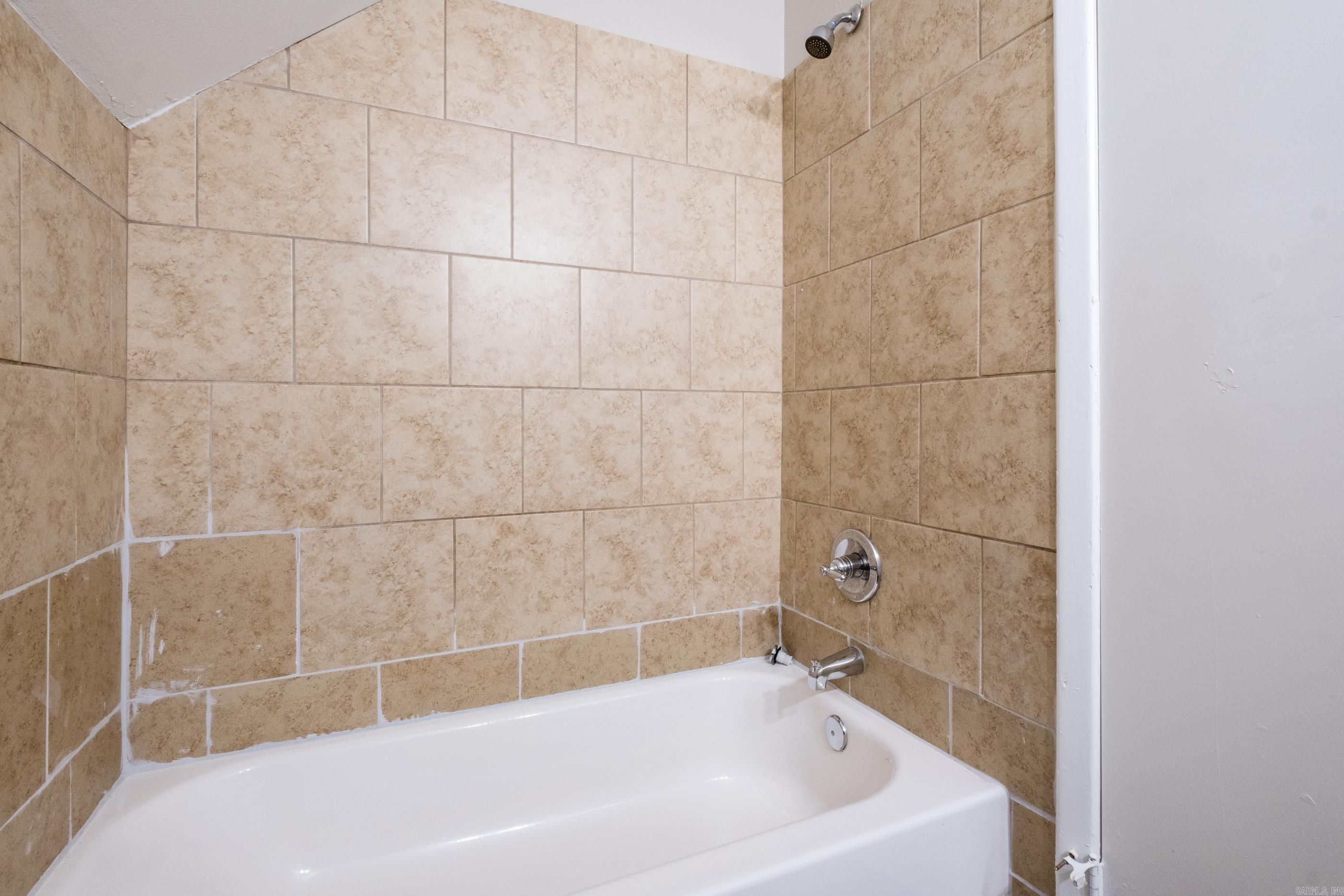 MAJESTIC OAKS - Residential