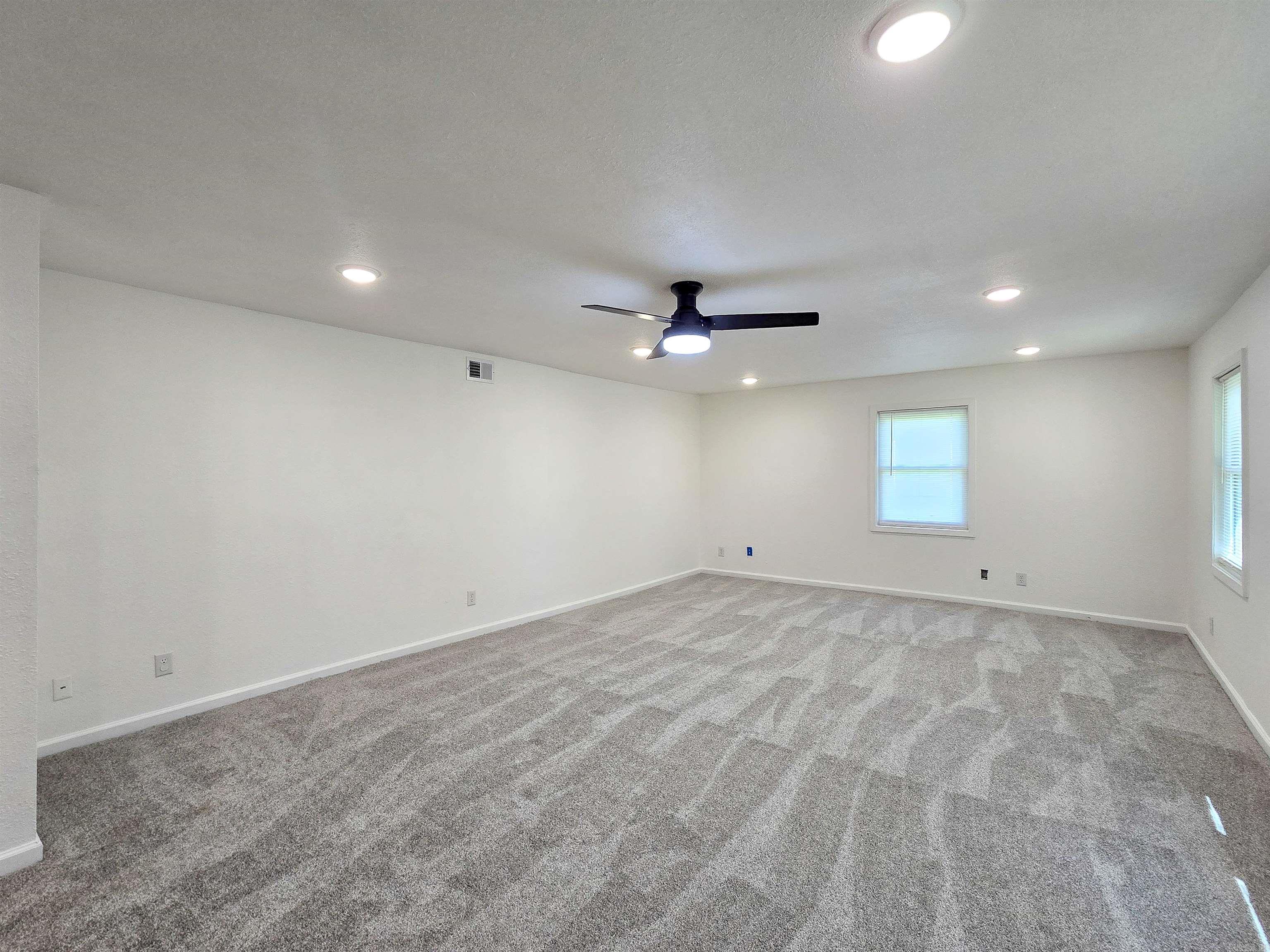 E RITTER VICTORY - Residential