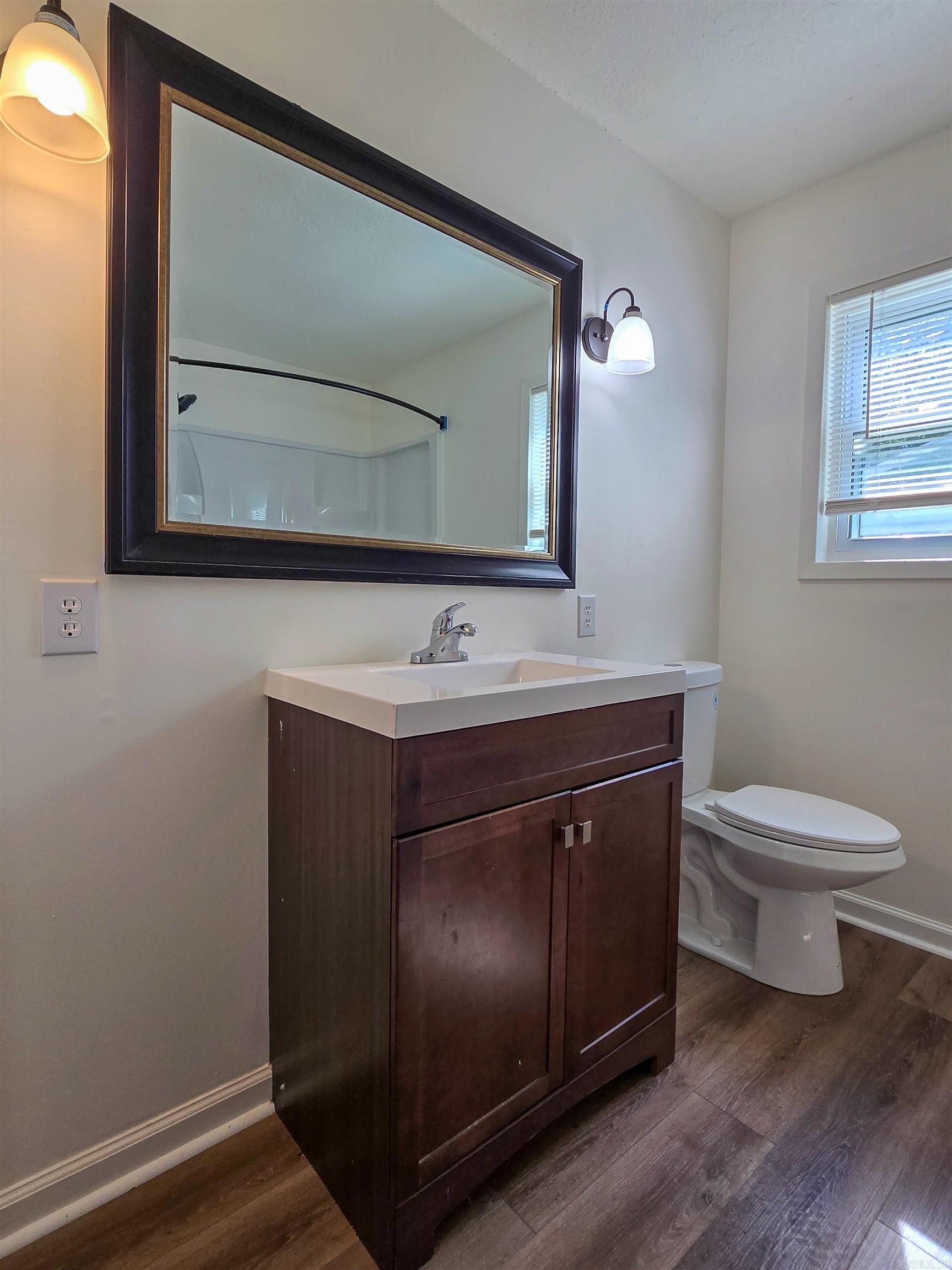 E RITTER VICTORY - Residential